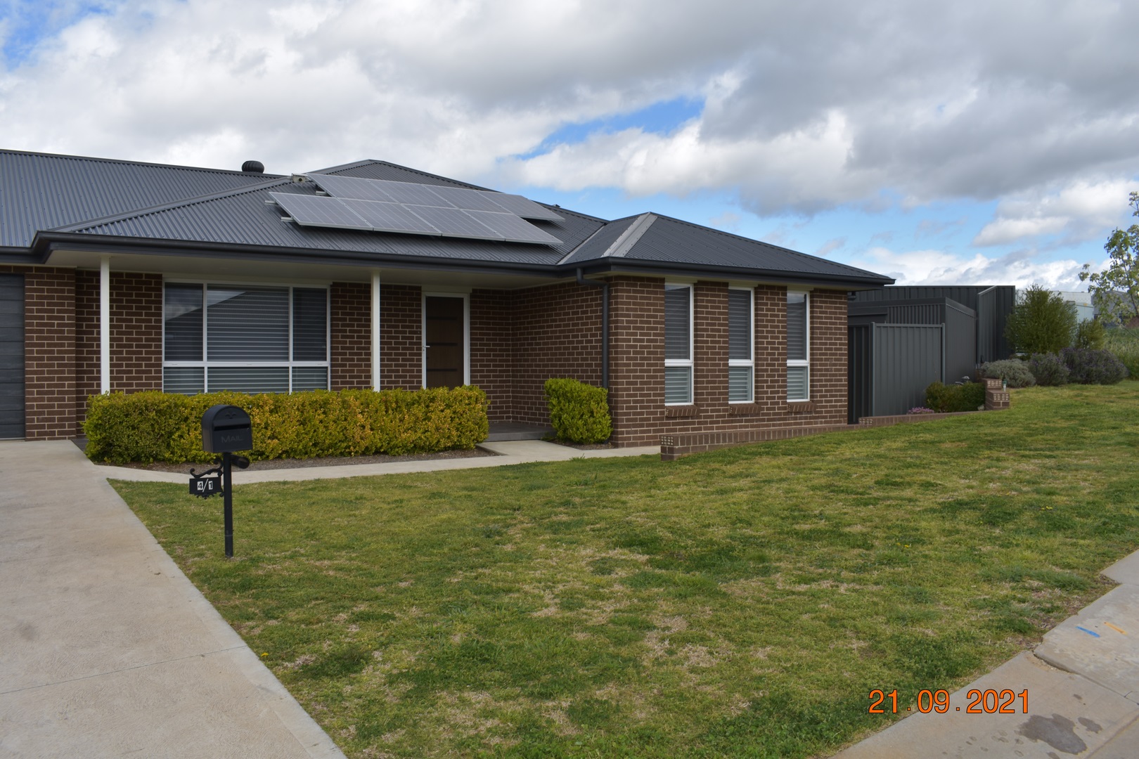 Duplex / Semi-detached &mdash; 1/4 REDMAN CIRCUIT, Goulburn NSW 2580