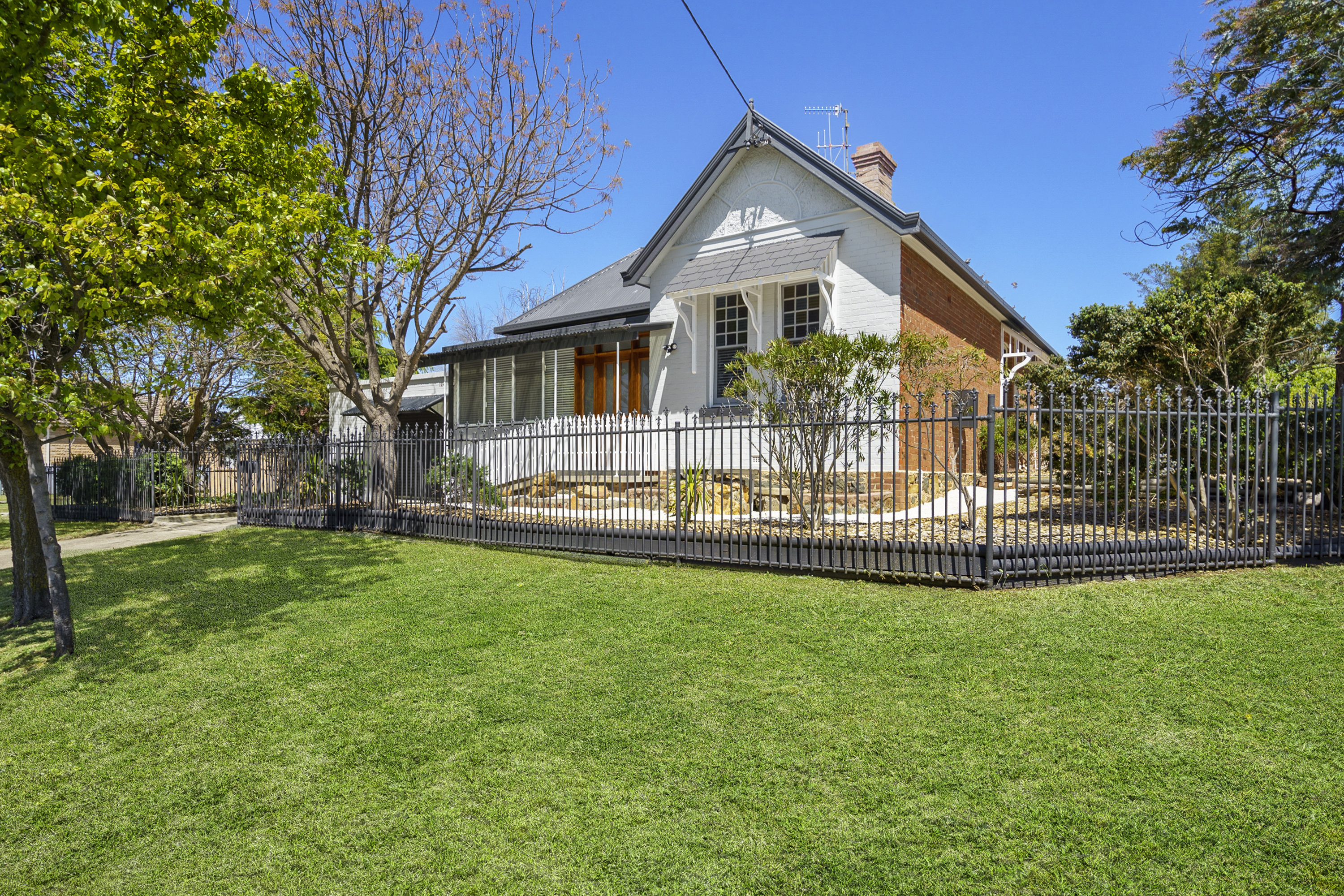 124 Mundy Street, Goulburn NSW 2580