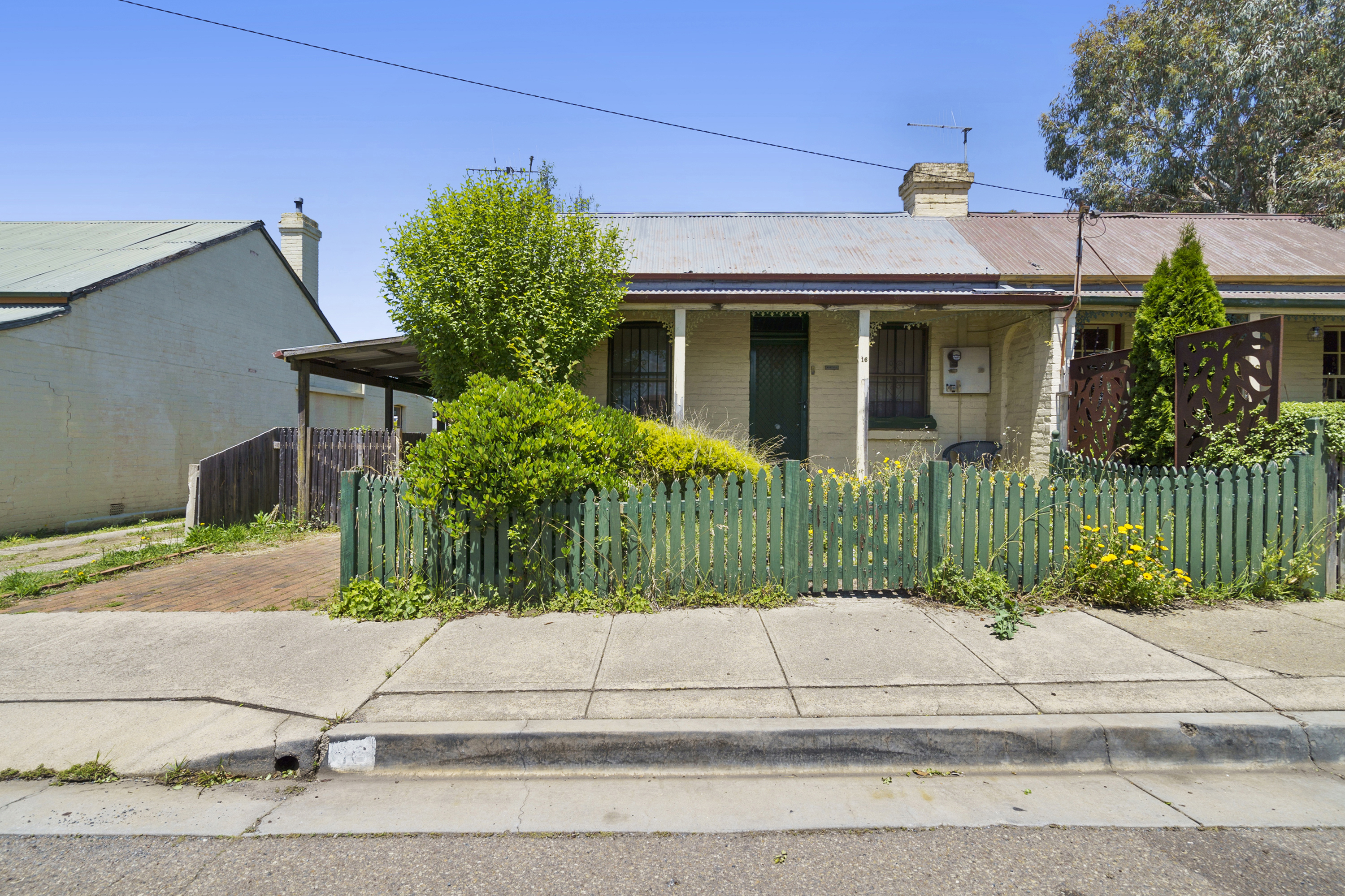 16 Arnheim Street, Goulburn NSW 2580