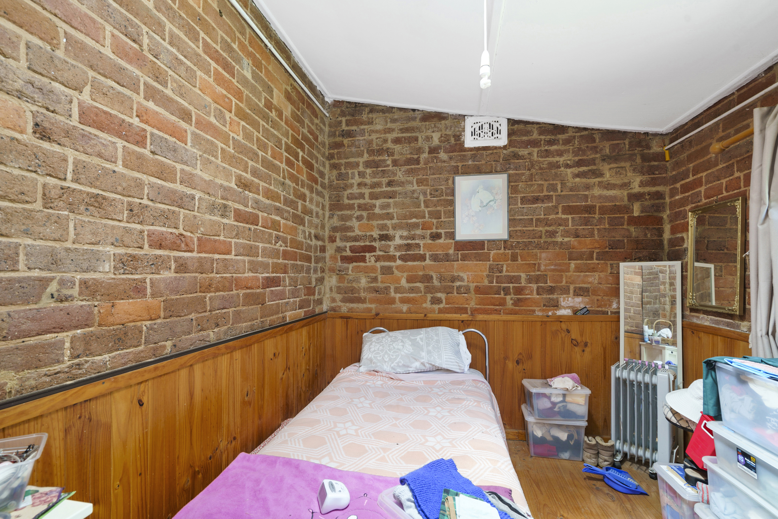 16 Arnheim Street, Goulburn NSW 2580 &mdash; photo 5