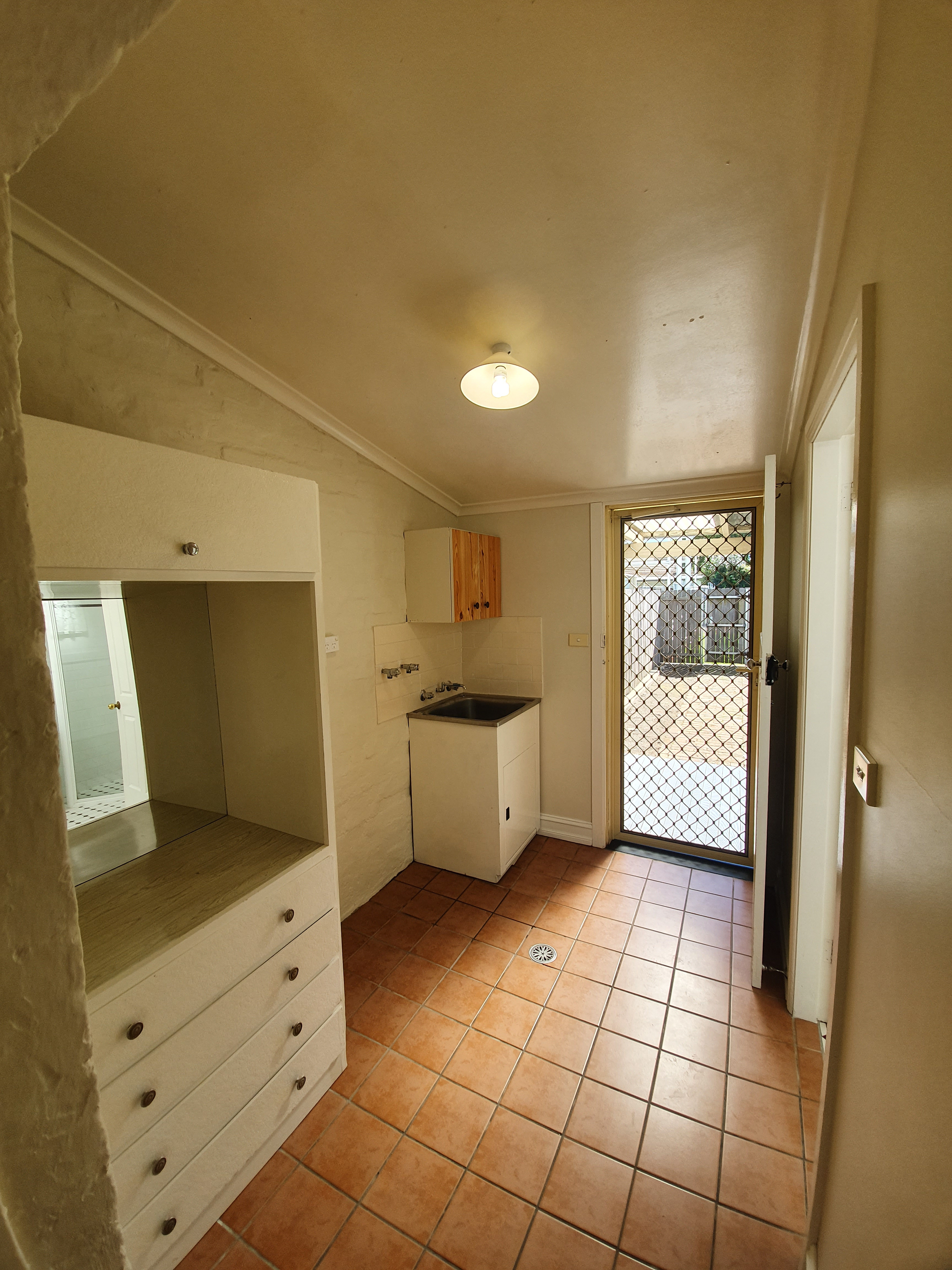11 SHEPHERD STREET, Goulburn NSW 2580 &mdash; photo 6