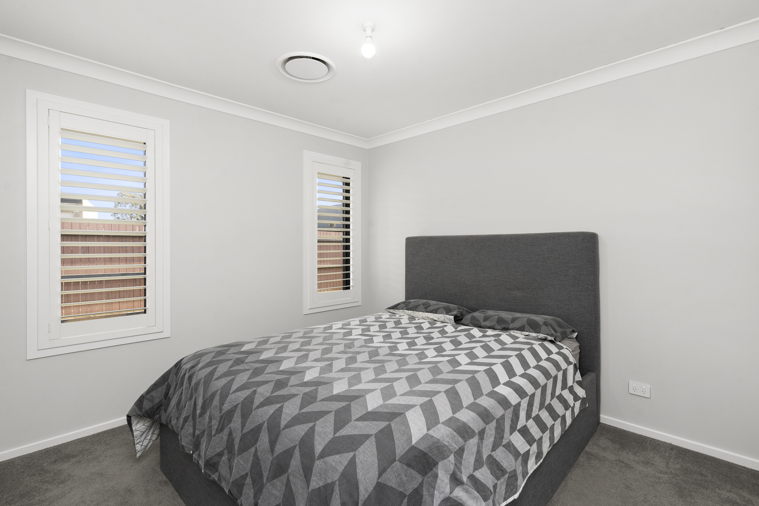 1 Vincent Avenue, Goulburn NSW 2580 &mdash; photo 12