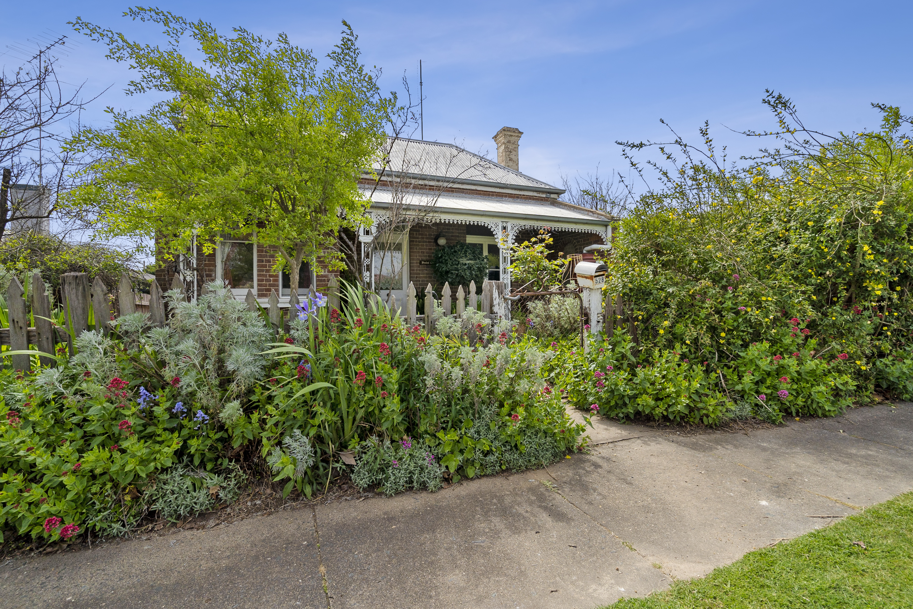 528 Auburn Street, Goulburn NSW 2580