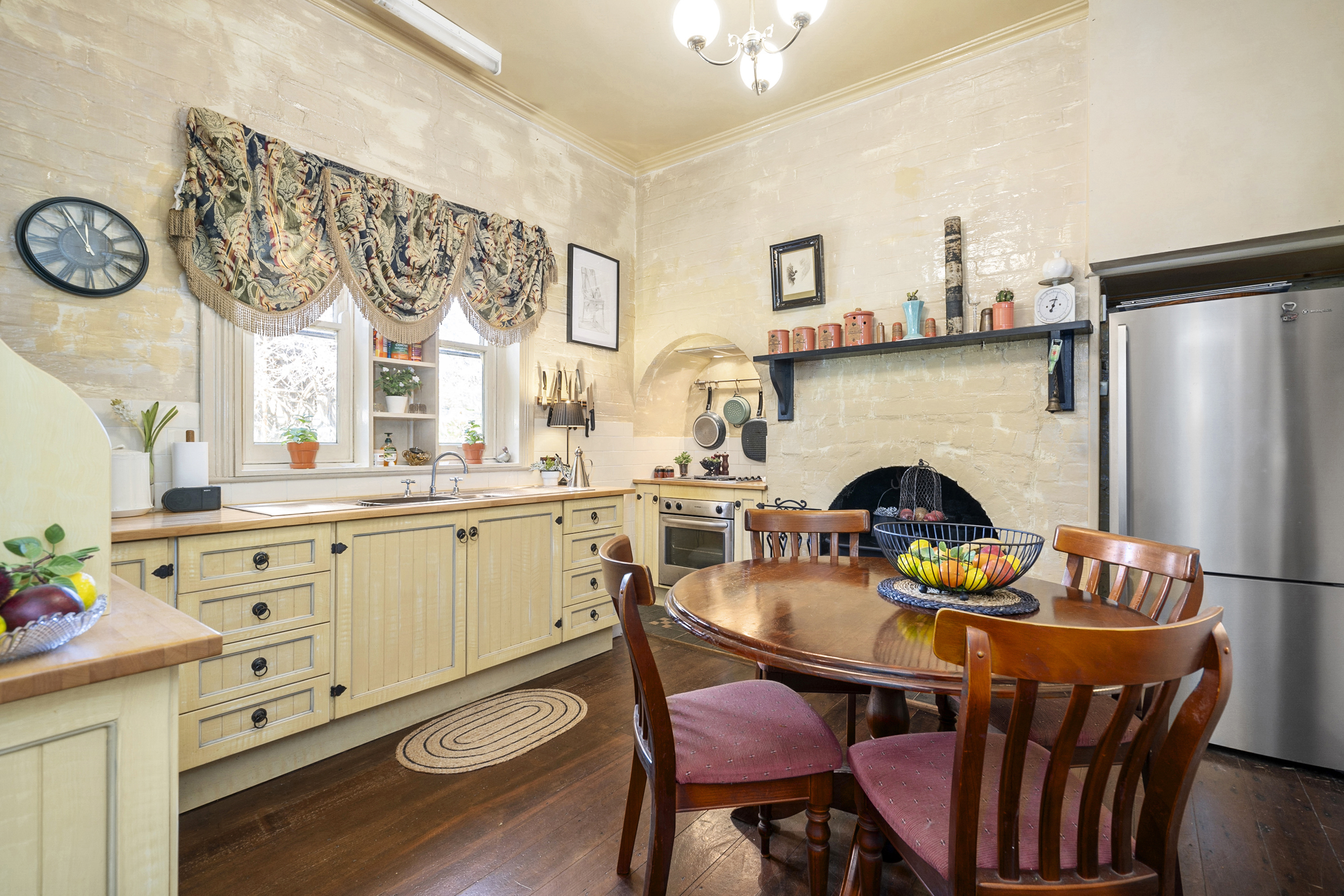 56 Brisbane Grove Road, Goulburn NSW 2580 &mdash; photo 9