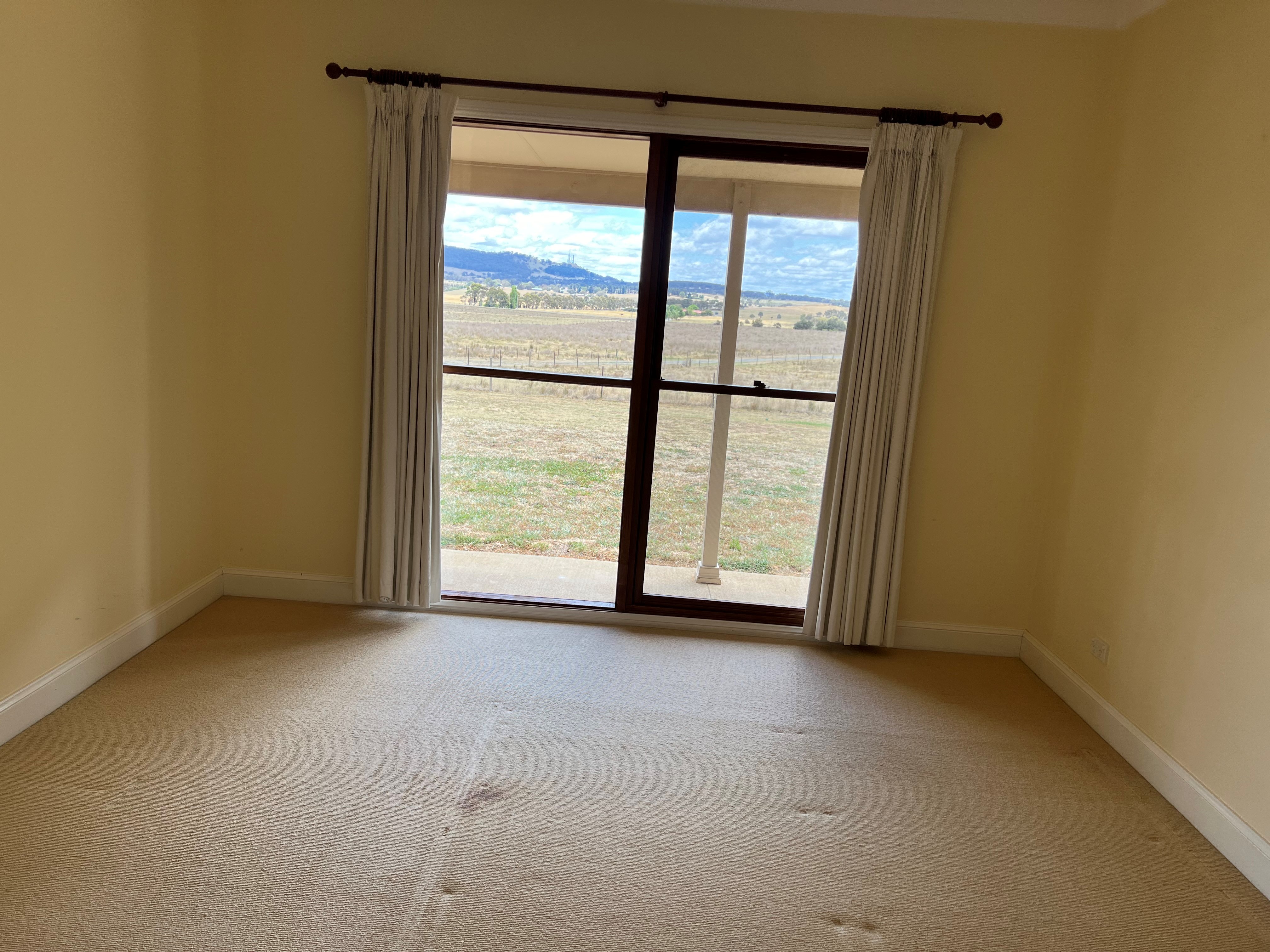 274 Mountain Ash Road, Goulburn NSW 2580 &mdash; photo 4
