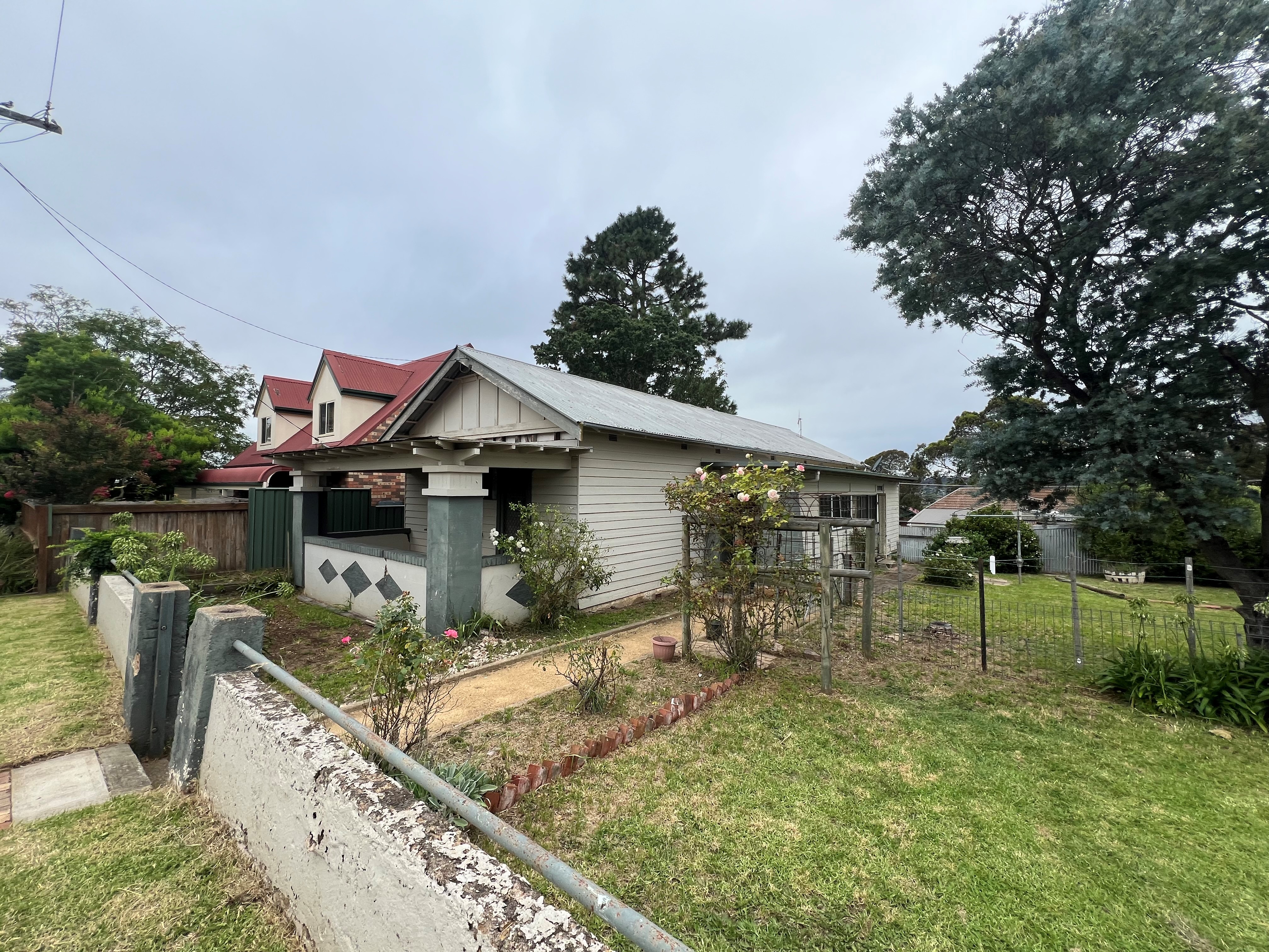 15 SALFORD ST, Goulburn NSW 2580