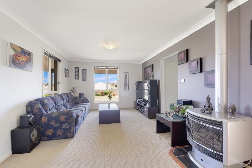 1 SPADACINI PLACE, Goulburn NSW 2580 &mdash; photo 7