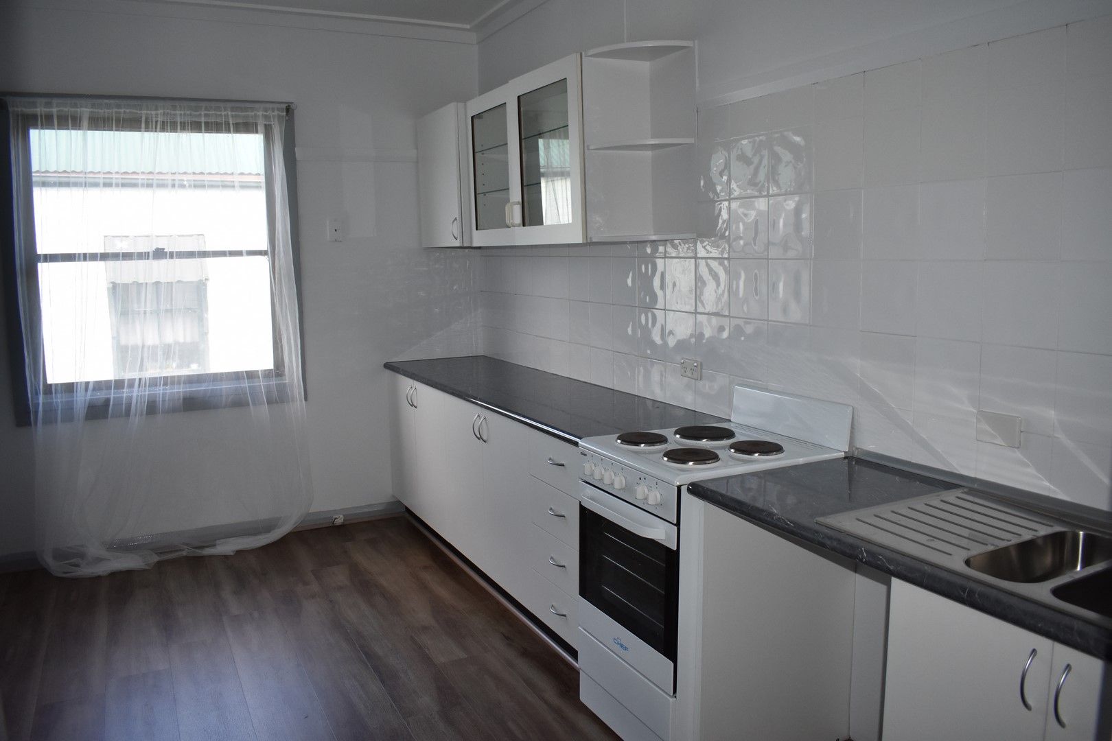 7 HILLVIEW ROAD, Goulburn NSW 2580 &mdash; photo 2