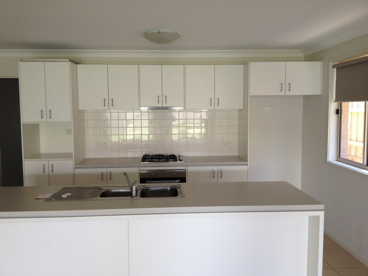 6 FITZPATRICK ST, Goulburn NSW 2580 &mdash; photo 5