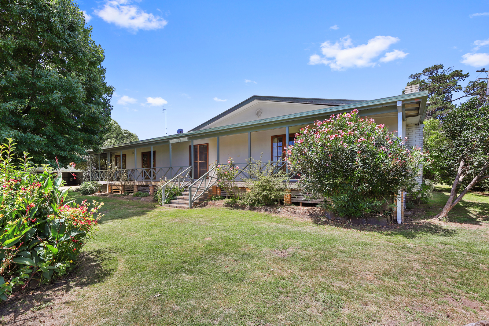"Huntingdon" 285 Brackendale Rd, Walcha NSW 2354