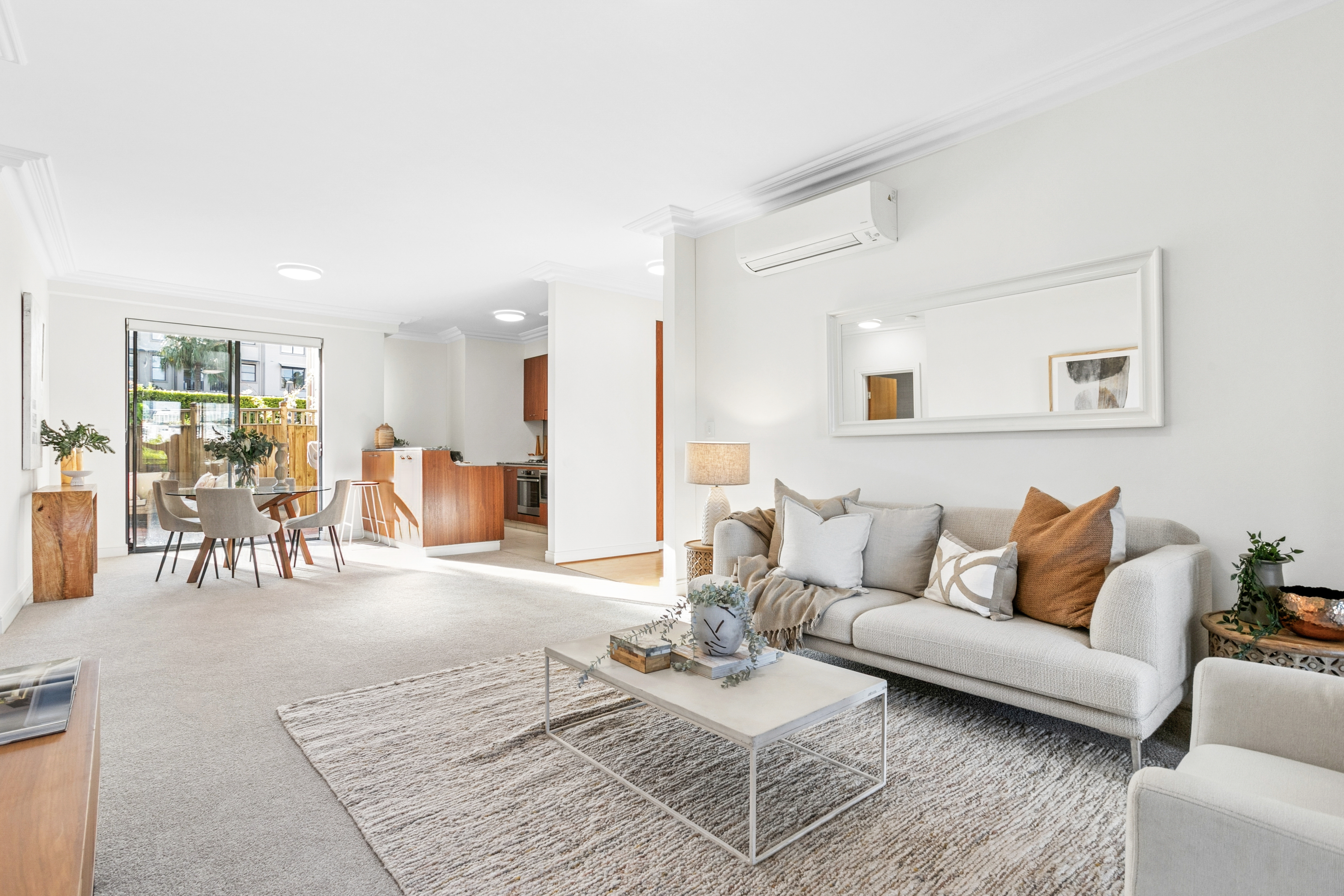 D8/1 Buchanan Street, Balmain For Sale by Coopers Agency - image 3