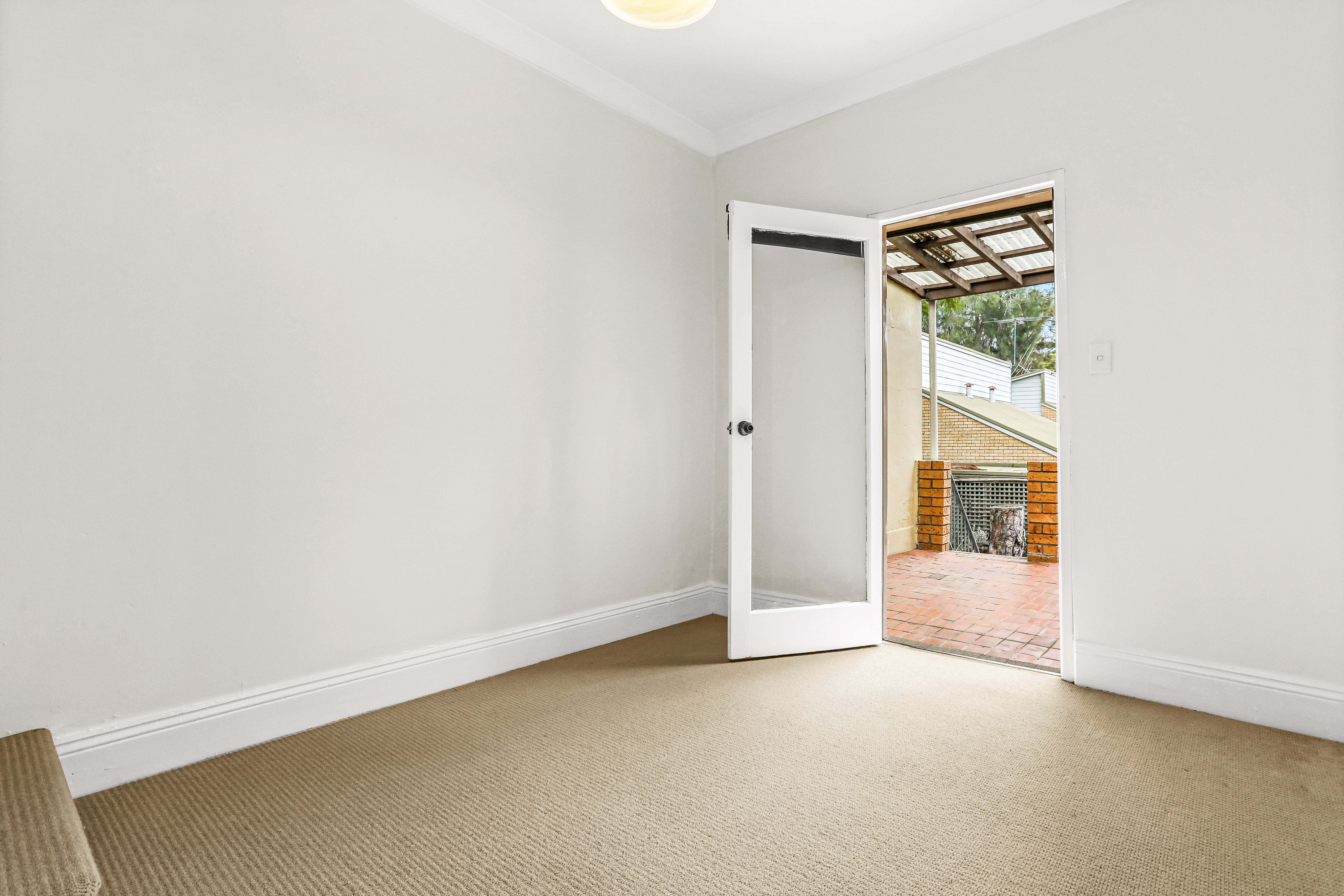 44 Reynolds Street, Balmain Auction by Coopers Agency - image 9