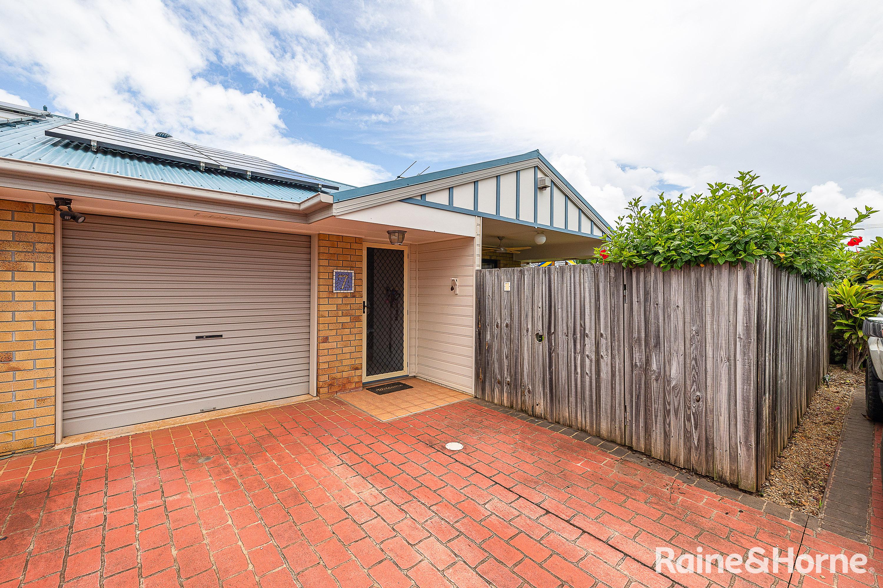 7/42 Point O'Halloran Rd, Victoria Point, QLD 4165 Raine & Horne