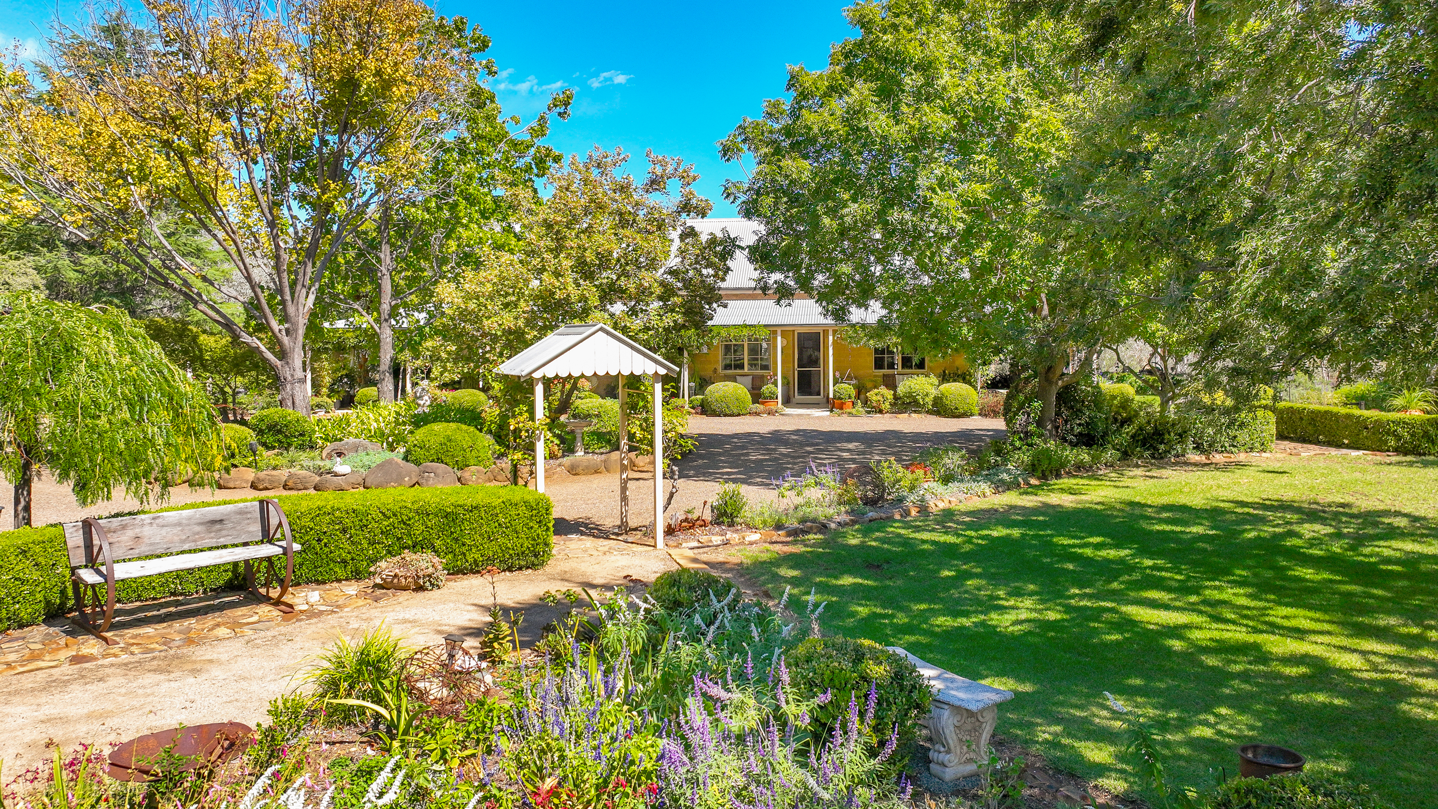 143 Tullamore Road, Tamworth NSW 2340