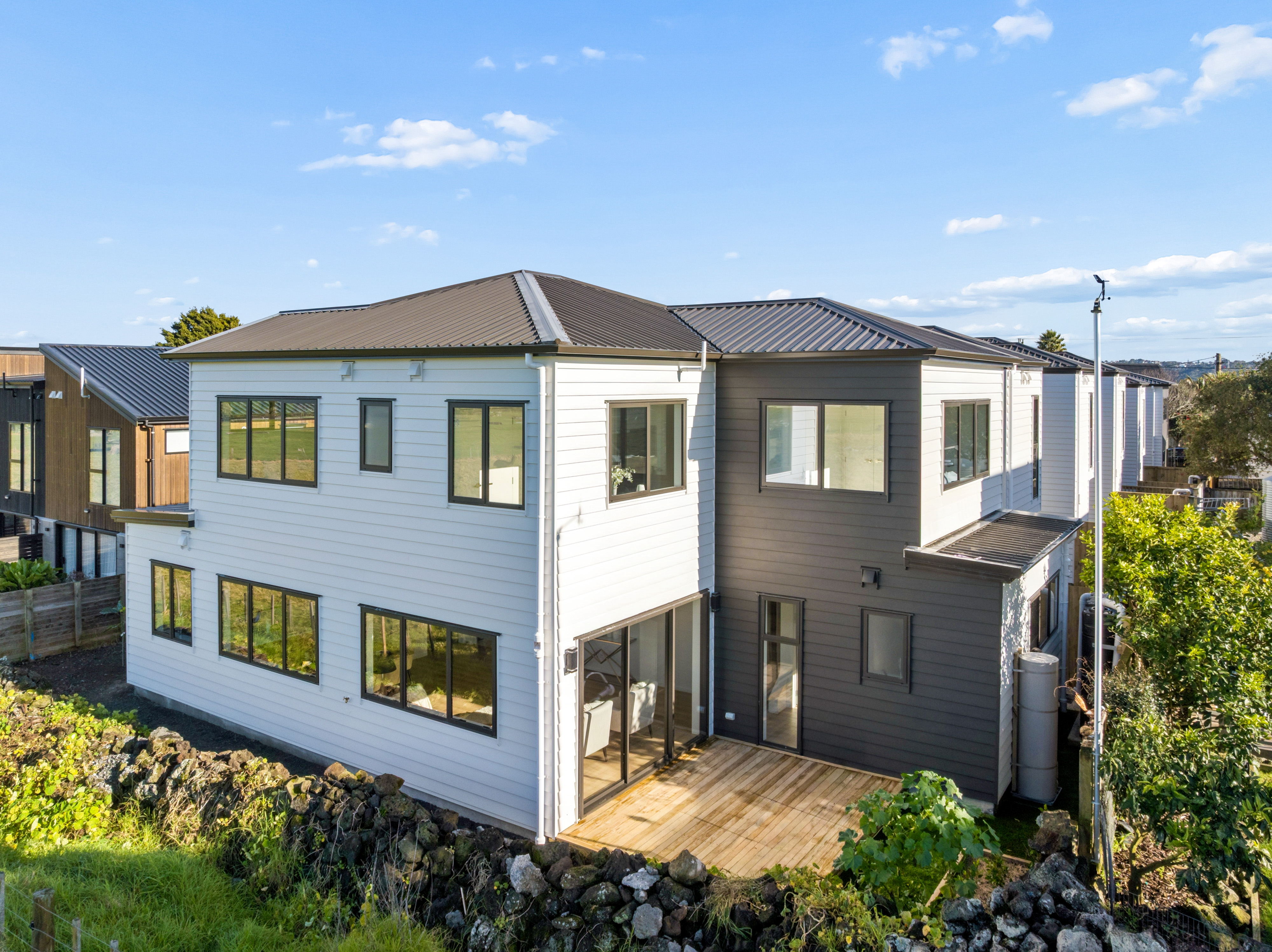 Mangere Bridge 4房 New 4 Bedroom Home | Overlooking Ambury Park