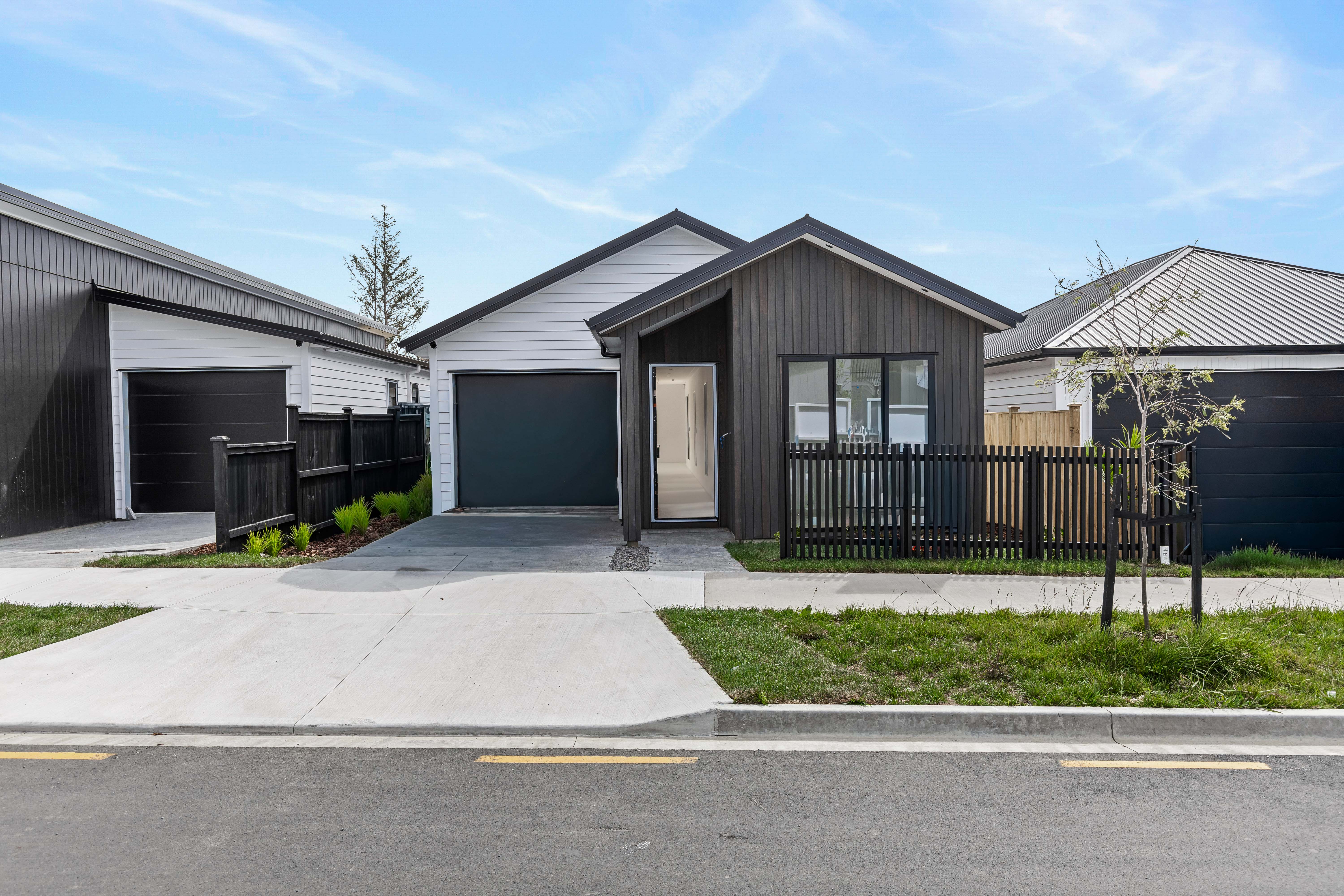 382 Te Taruna Drive_0