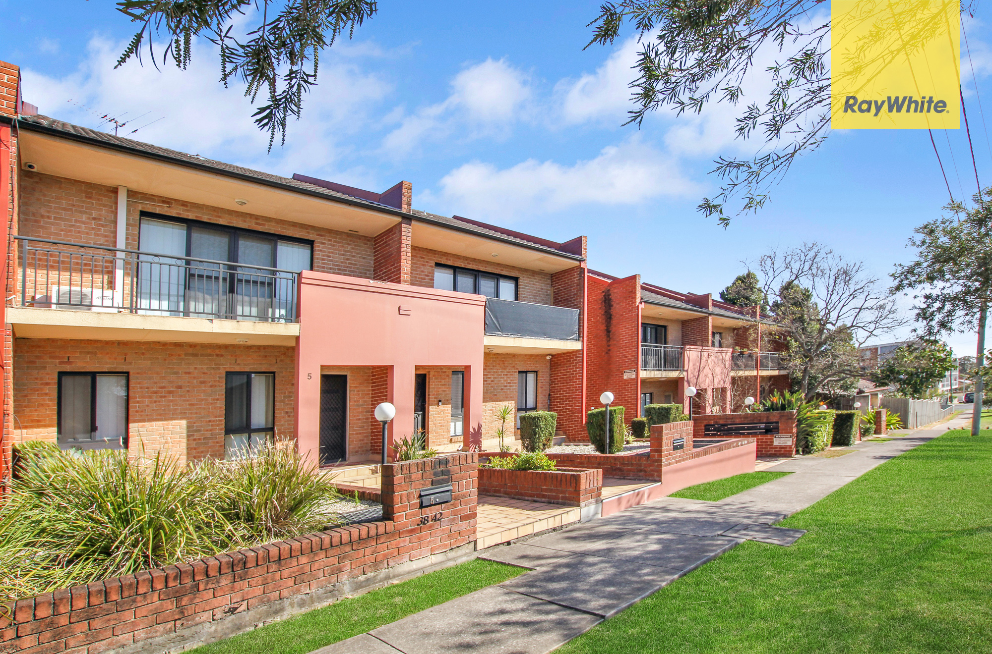 17/38-42, GUILDFORD, New South Wales