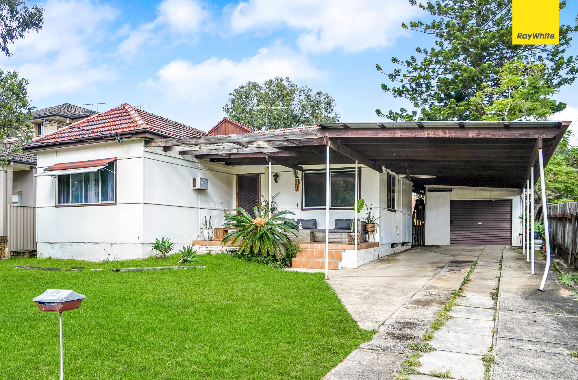 12, MERRYLANDS, New South Wales