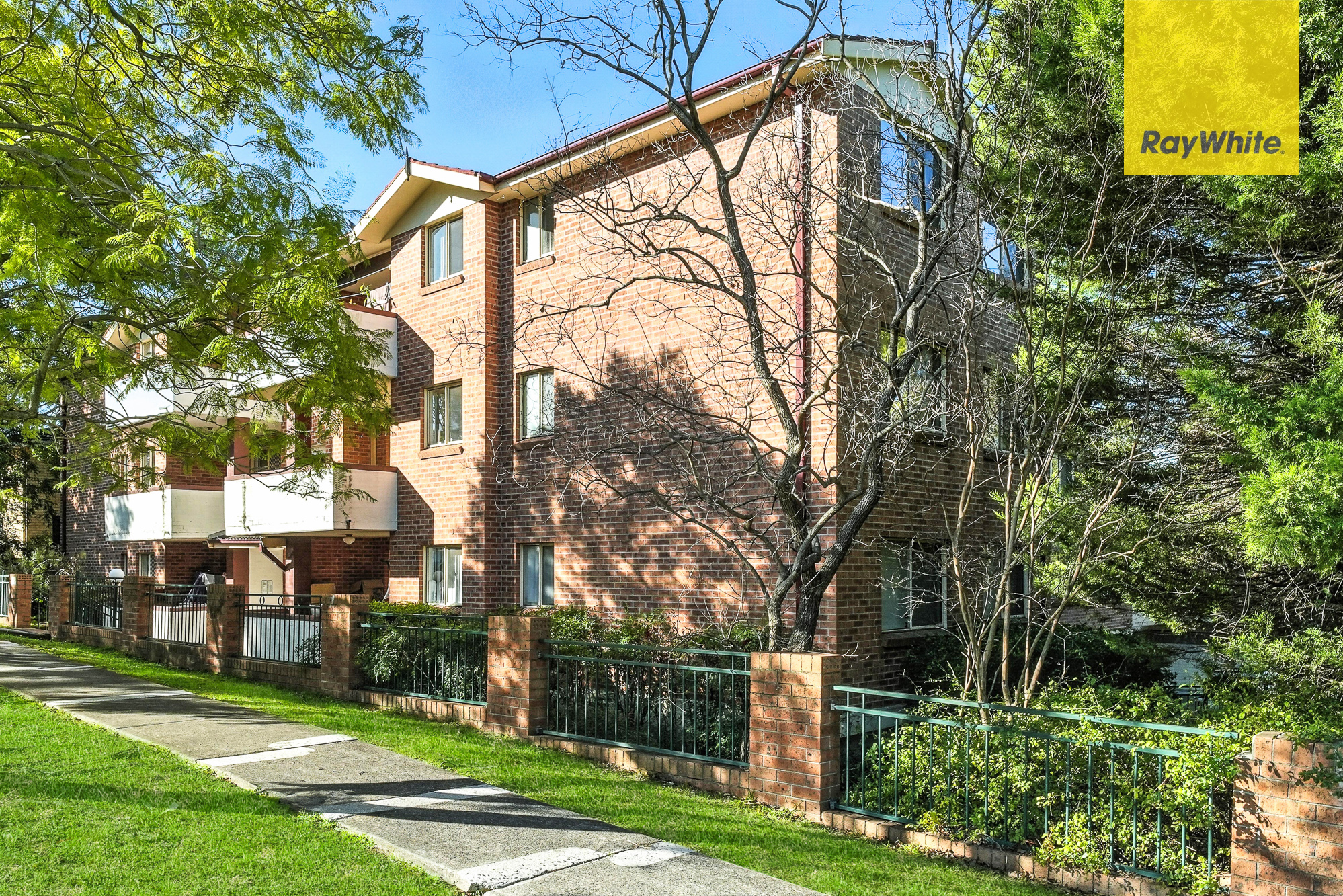 9/27-31, MERRYLANDS, New South Wales