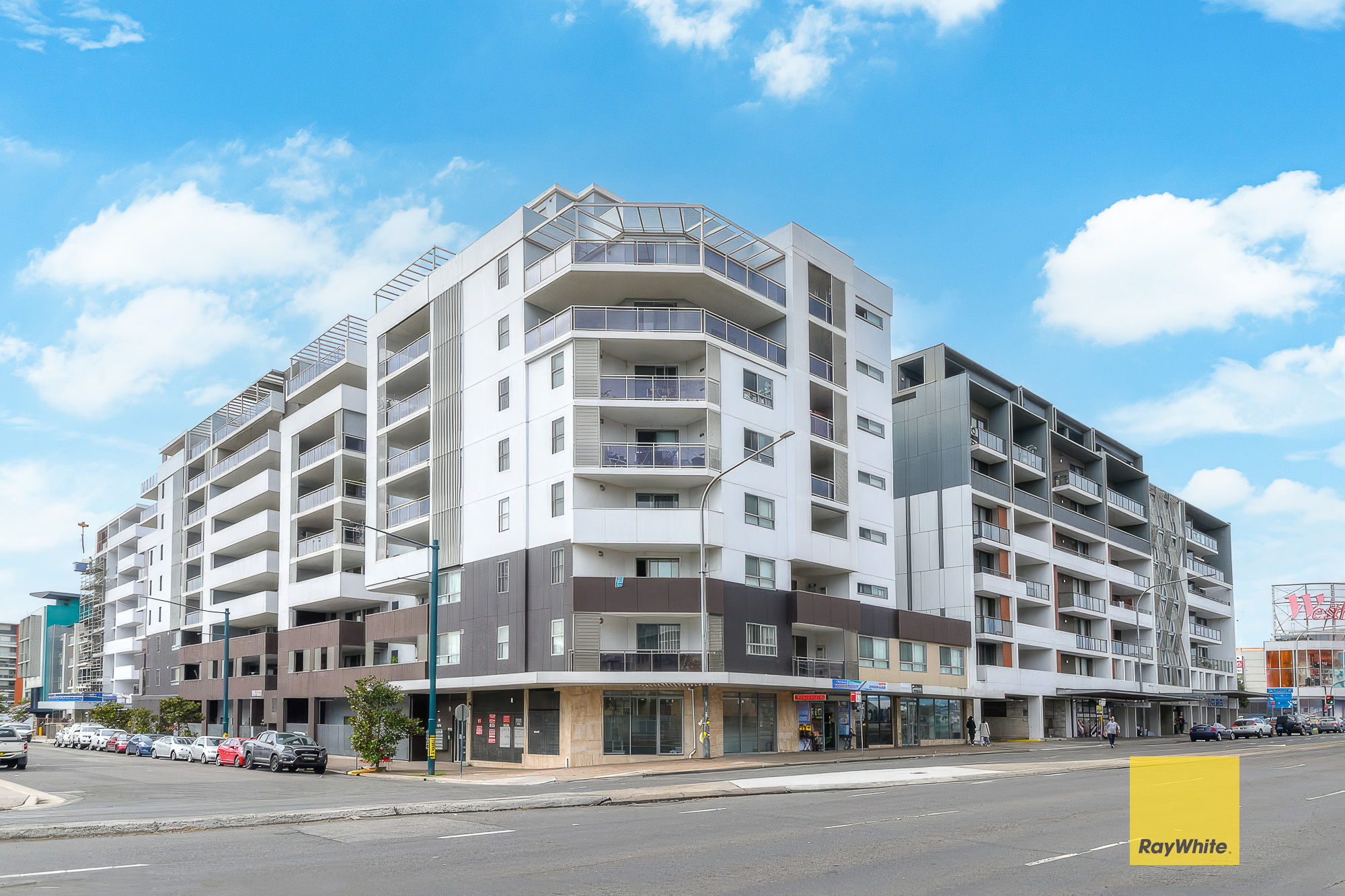 38/32, LIVERPOOL, New South Wales