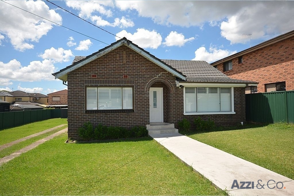 11, MERRYLANDS, New South Wales
