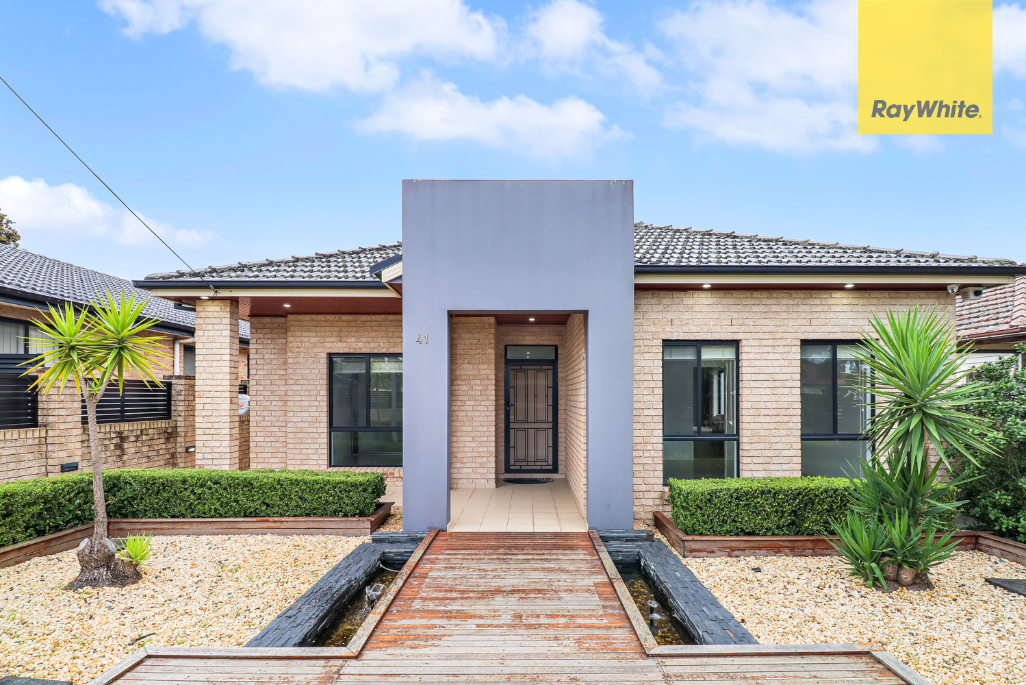 41, MERRYLANDS, New South Wales