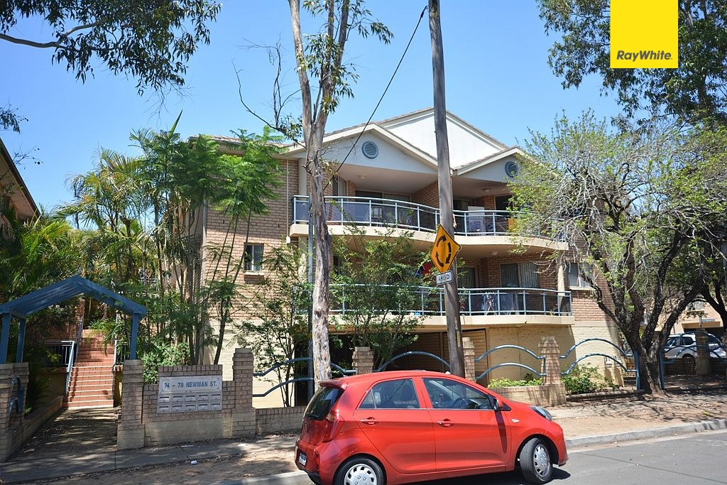 15/74-76, MERRYLANDS, New South Wales