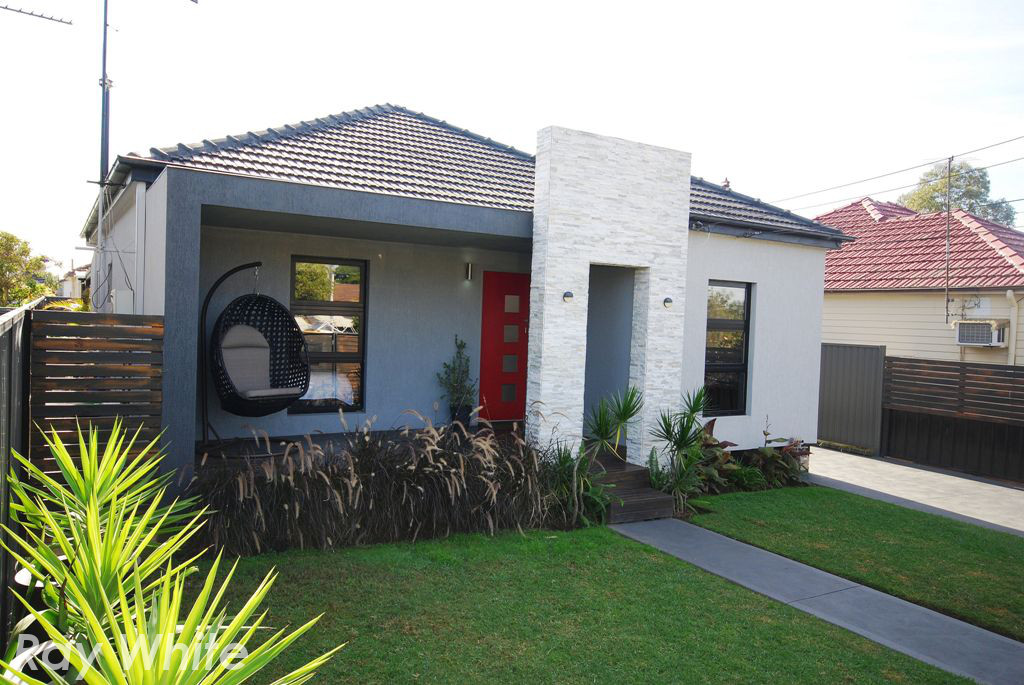 51, MERRYLANDS, New South Wales