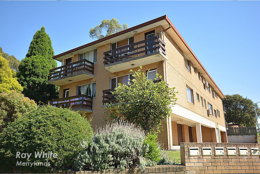 2/33, MERRYLANDS, New South Wales