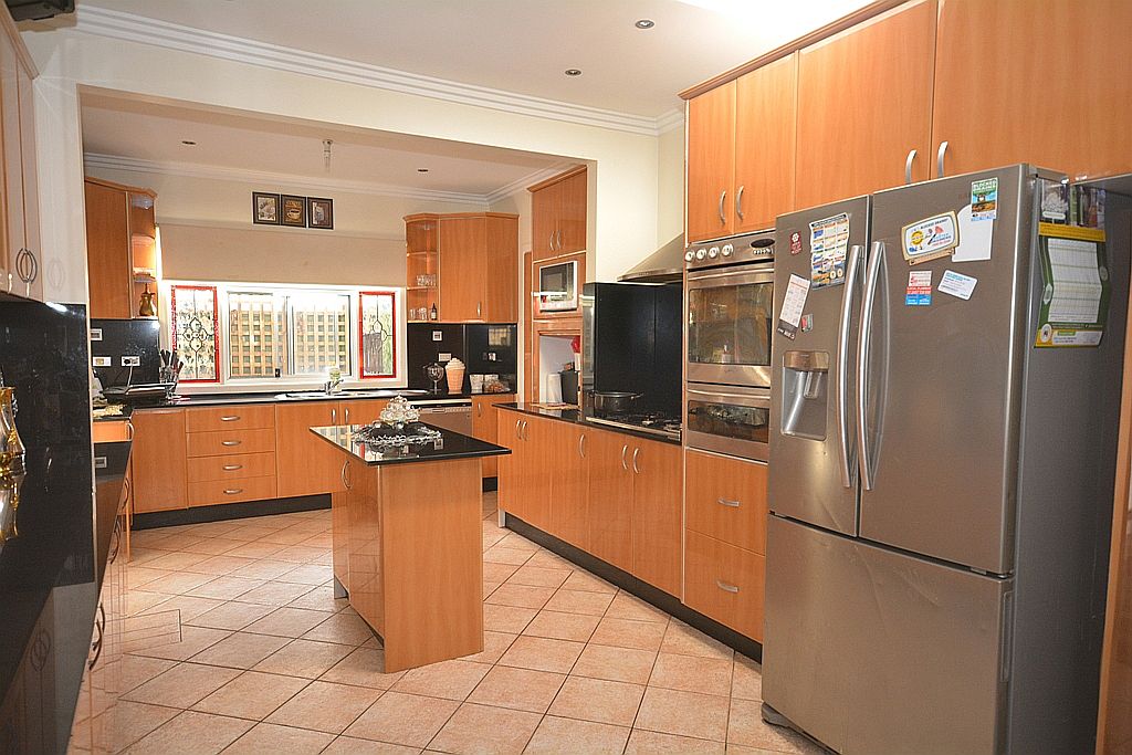 11, MERRYLANDS, New South Wales