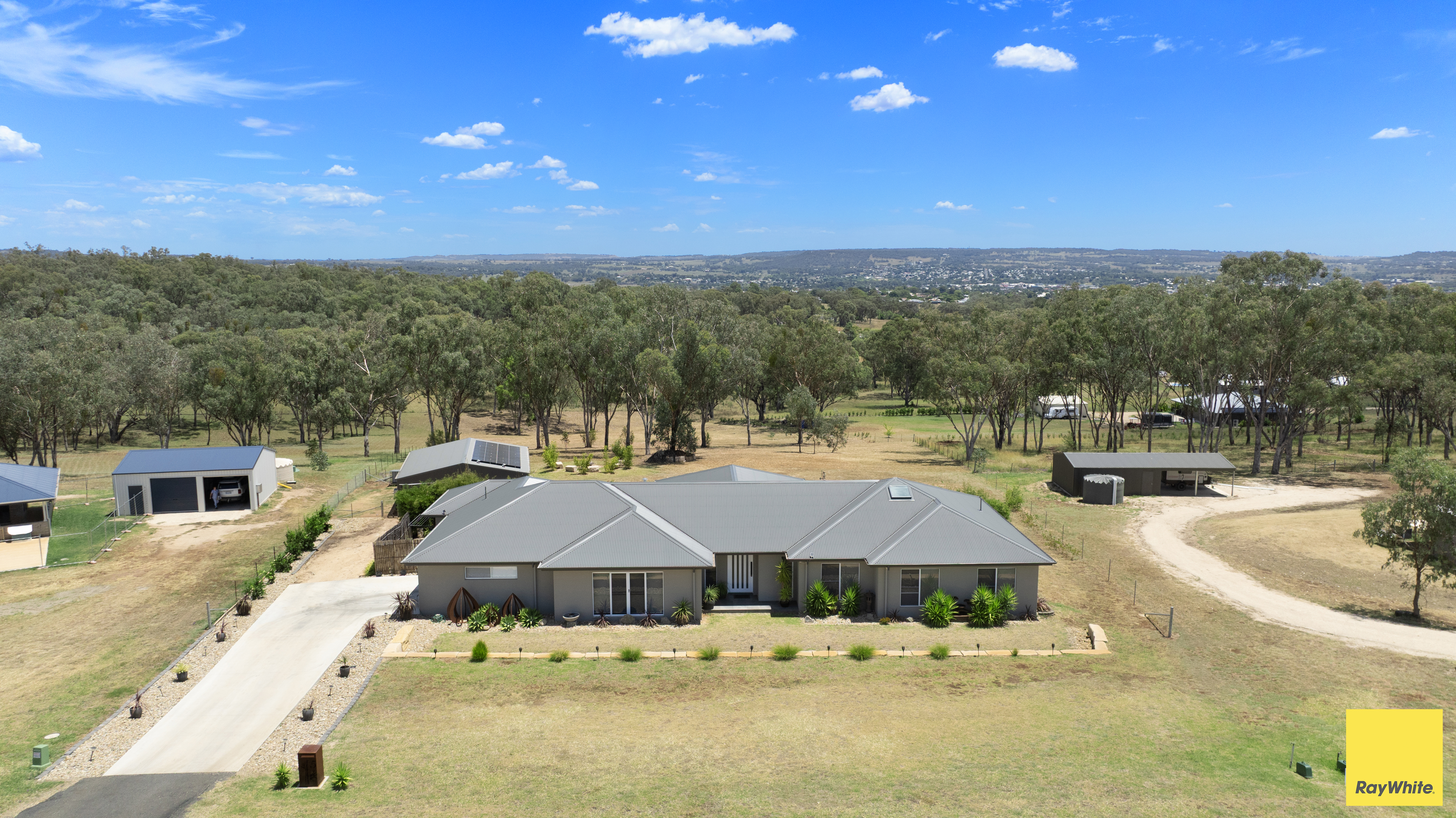 5 Sylvan Drive, Inverell For Sale by Farmbuy.com - image 16