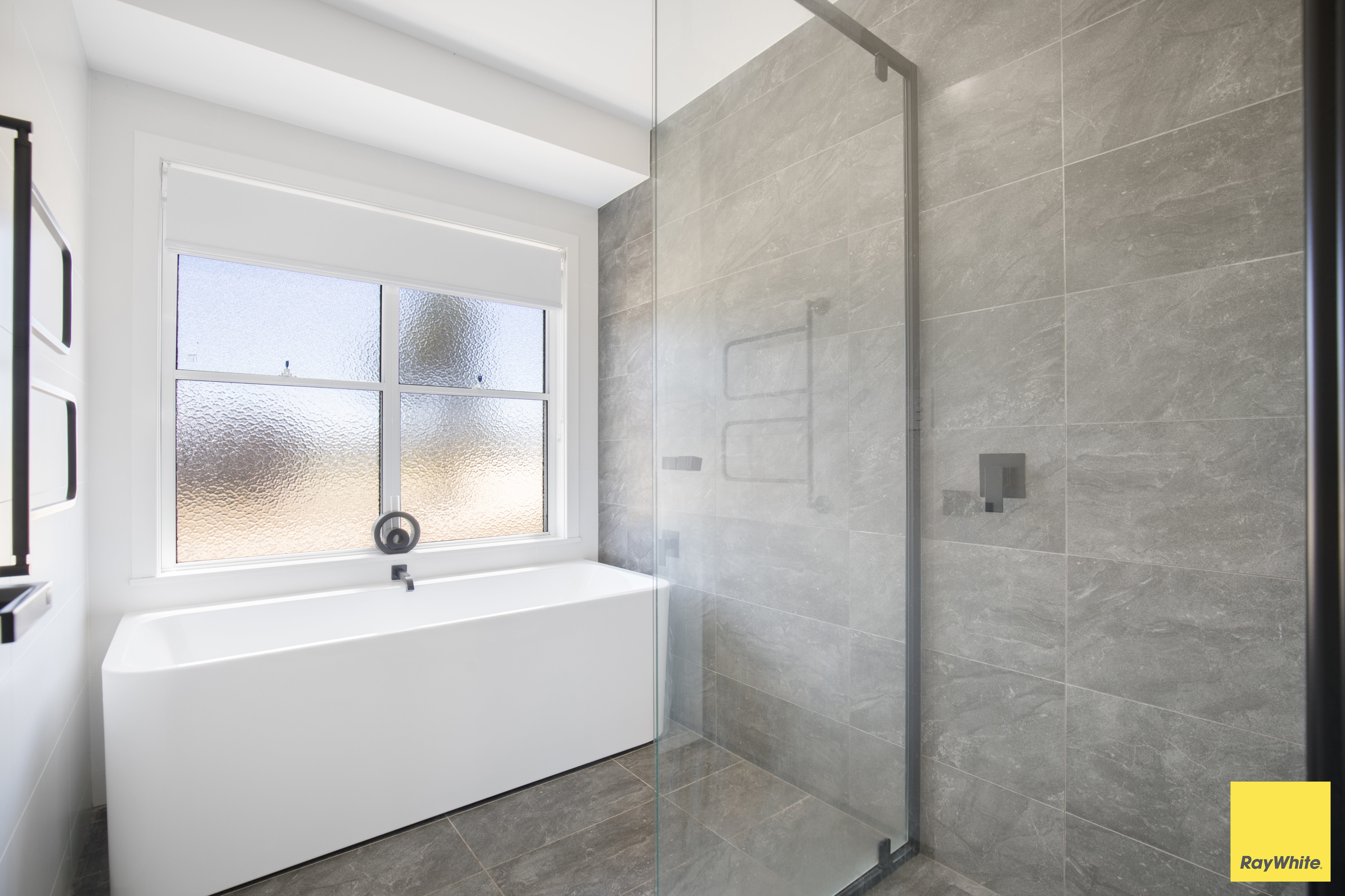 5 Sylvan Drive, Inverell For Sale by Farmbuy.com - image 11