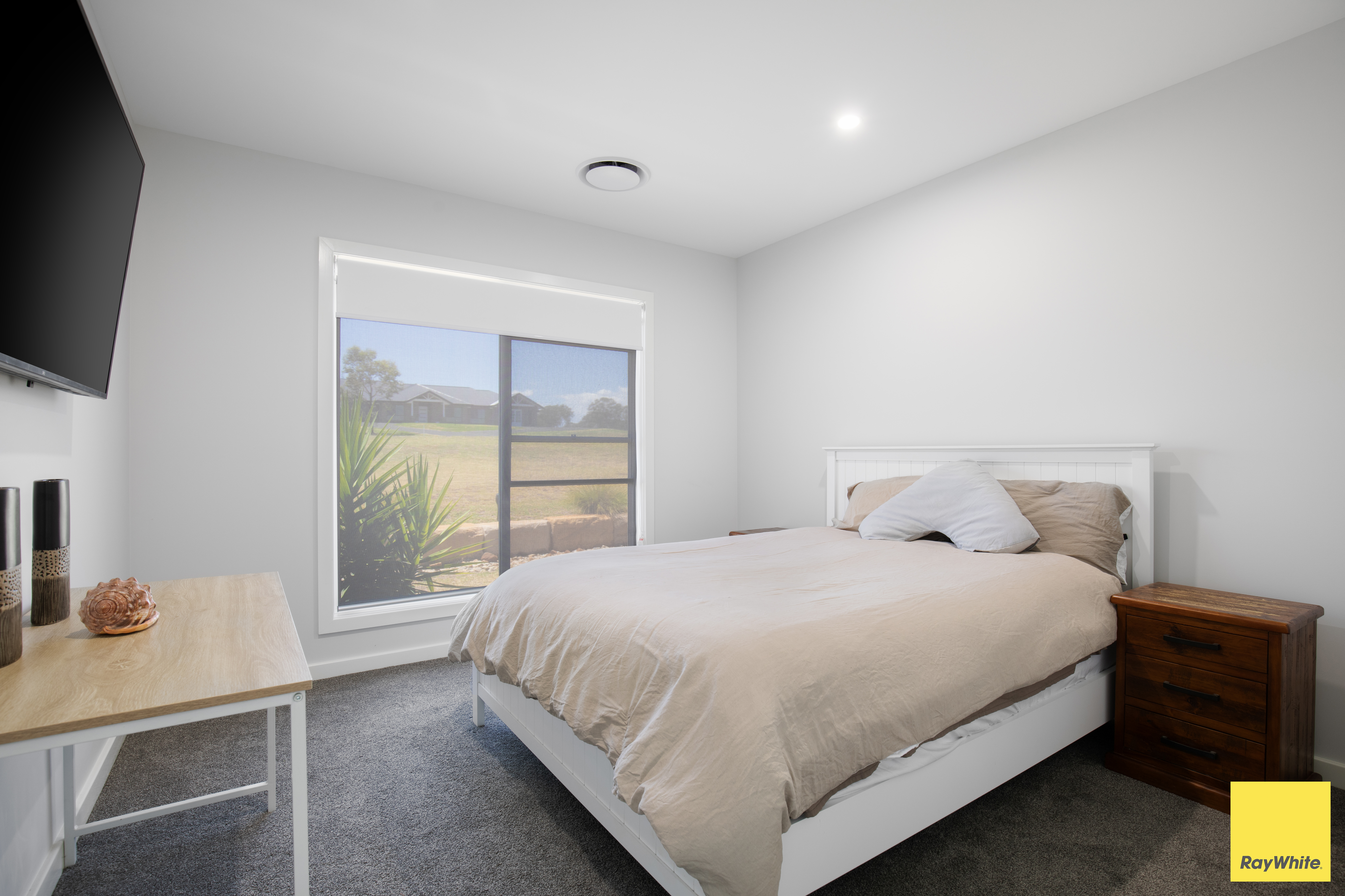 5 Sylvan Drive, Inverell For Sale by Farmbuy.com - image 10