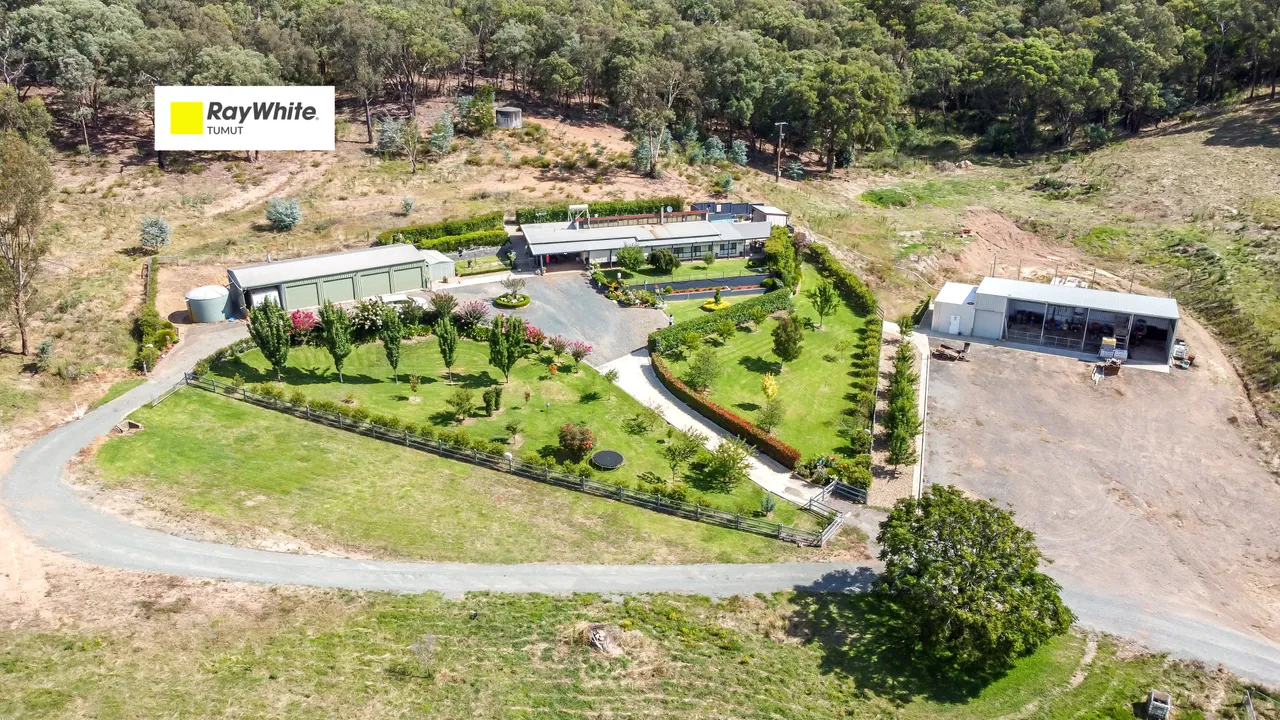 53 Rifle Range Road, Tumut NSW 2720