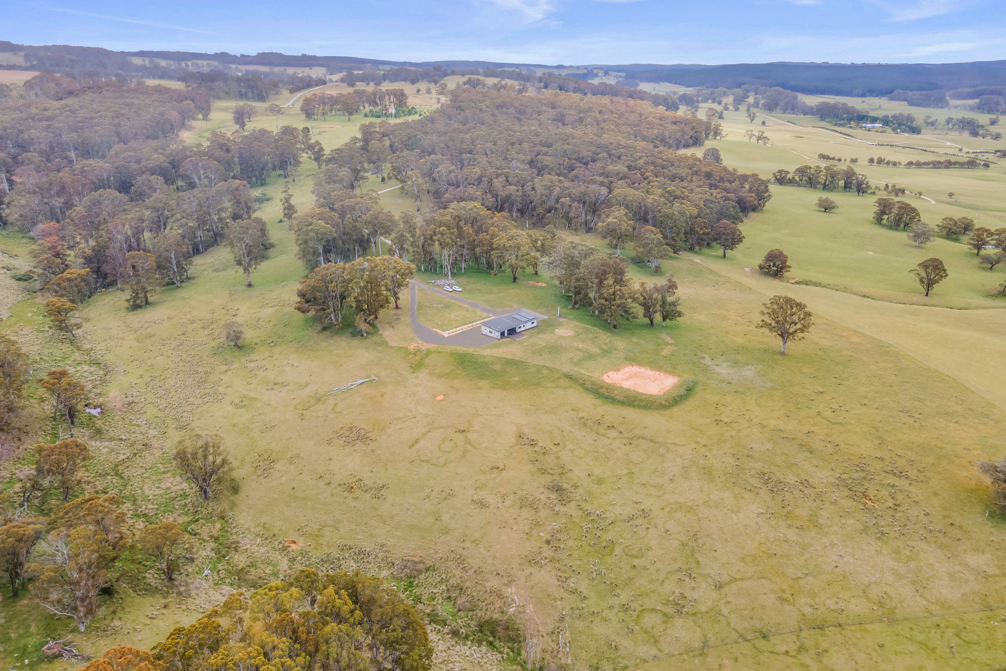 Farm For Sale - NSW - Chatham Valley - 2787 - Architectural Off-Grid Masterpiece on 50 Acres 