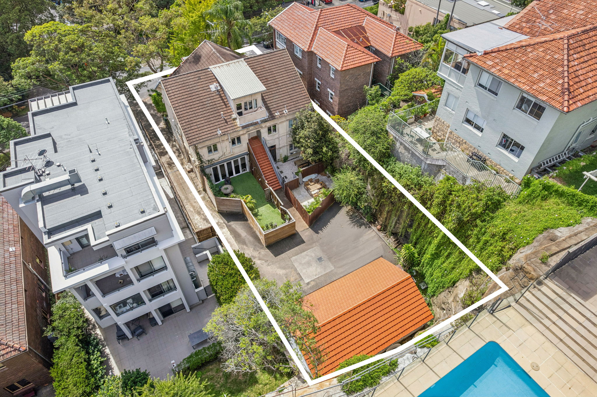 70 Birriga Road, Bellevue Hill - Image 1