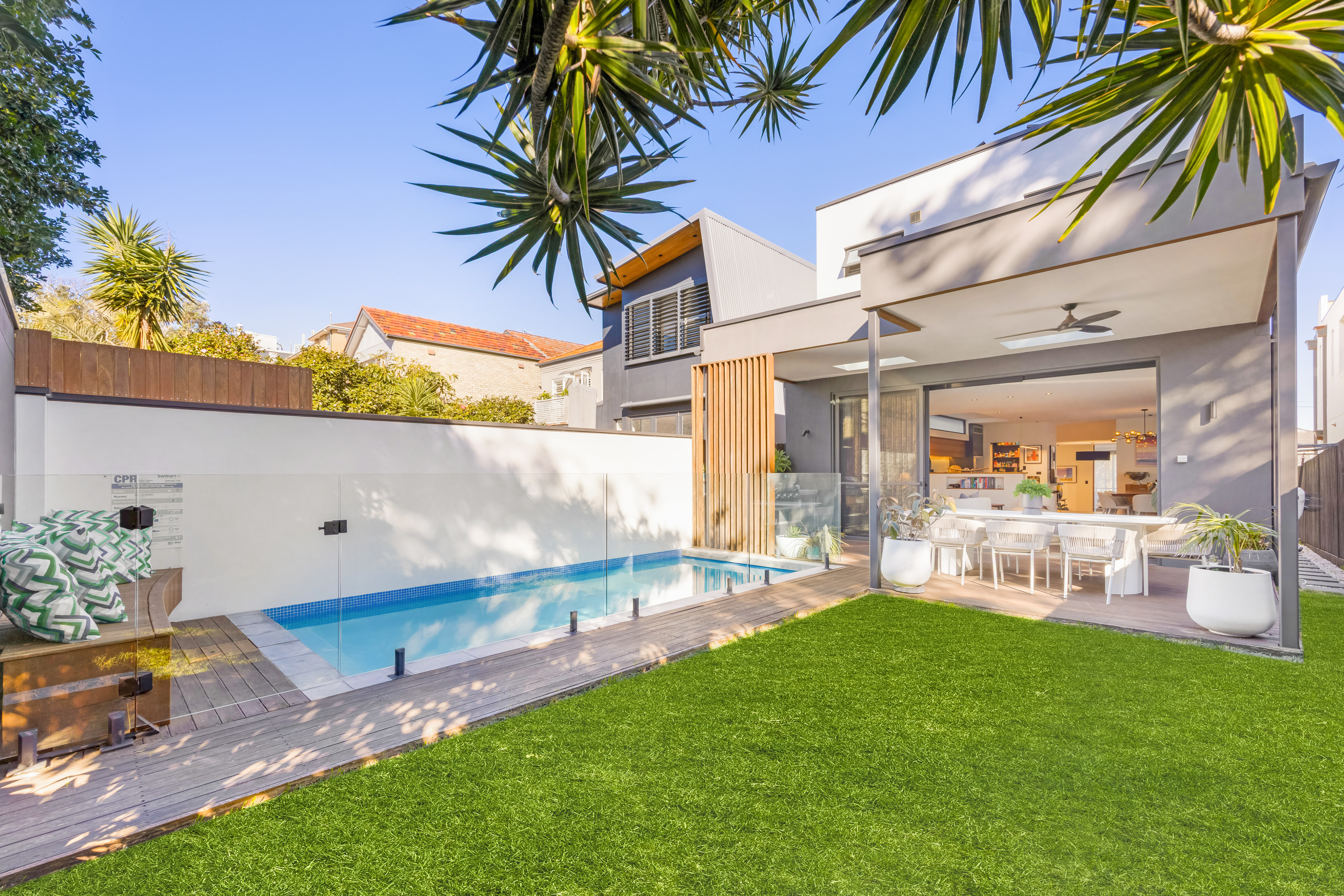14 Lancaster Road, Dover Heights - Image 1