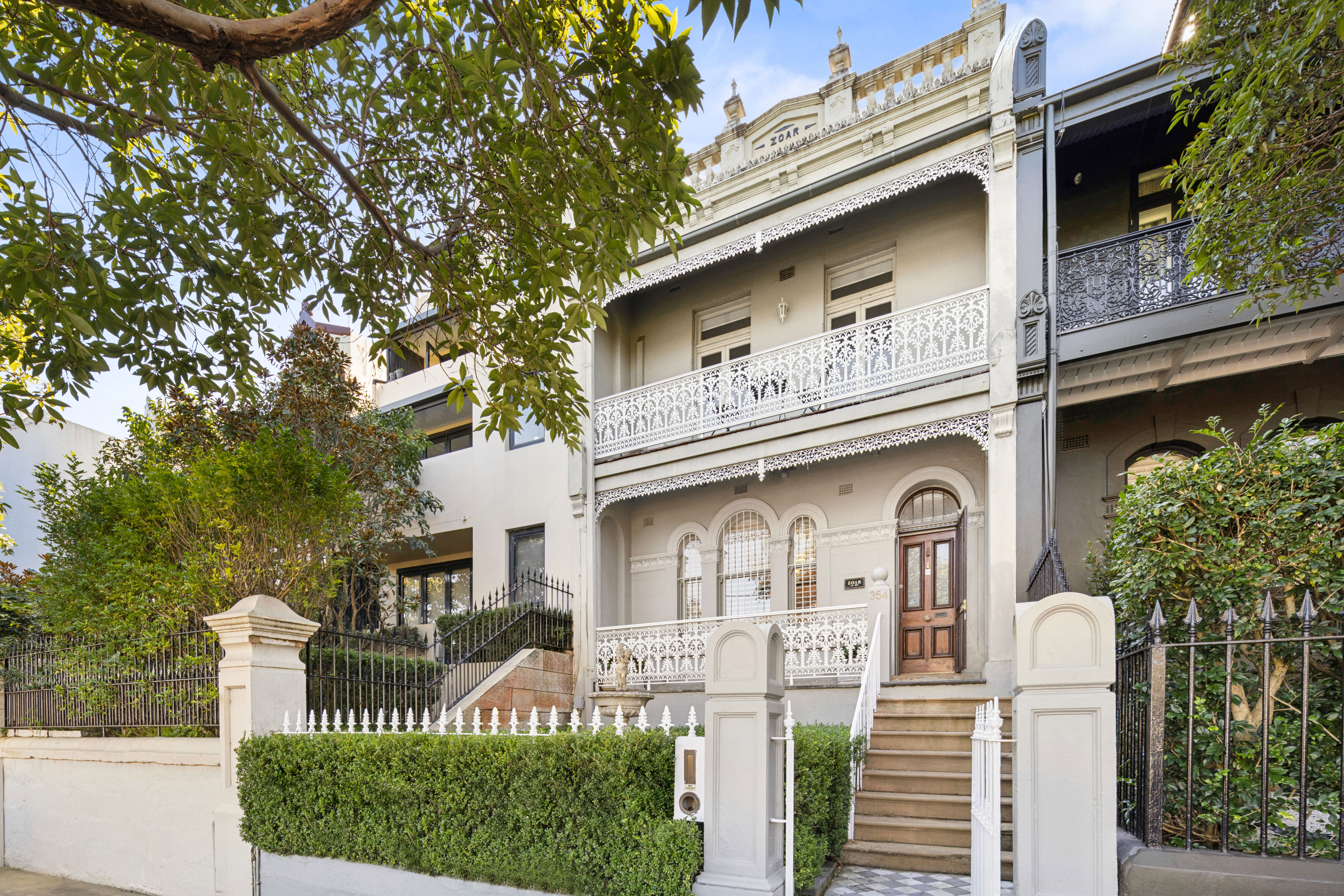 354 Moore Park Road, Paddington - Image 1