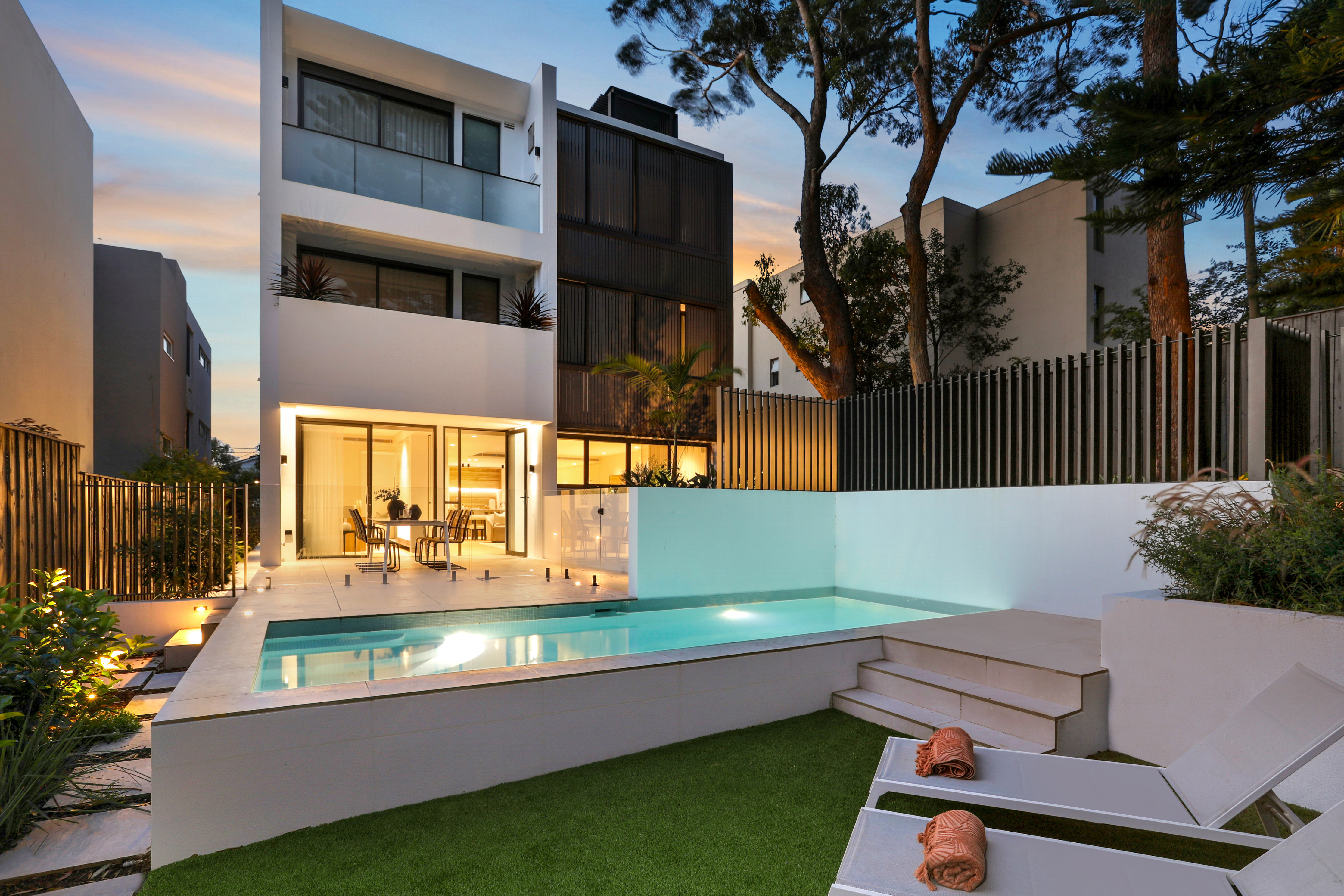 1/9 Carlisle Street, Rose Bay - Image 1
