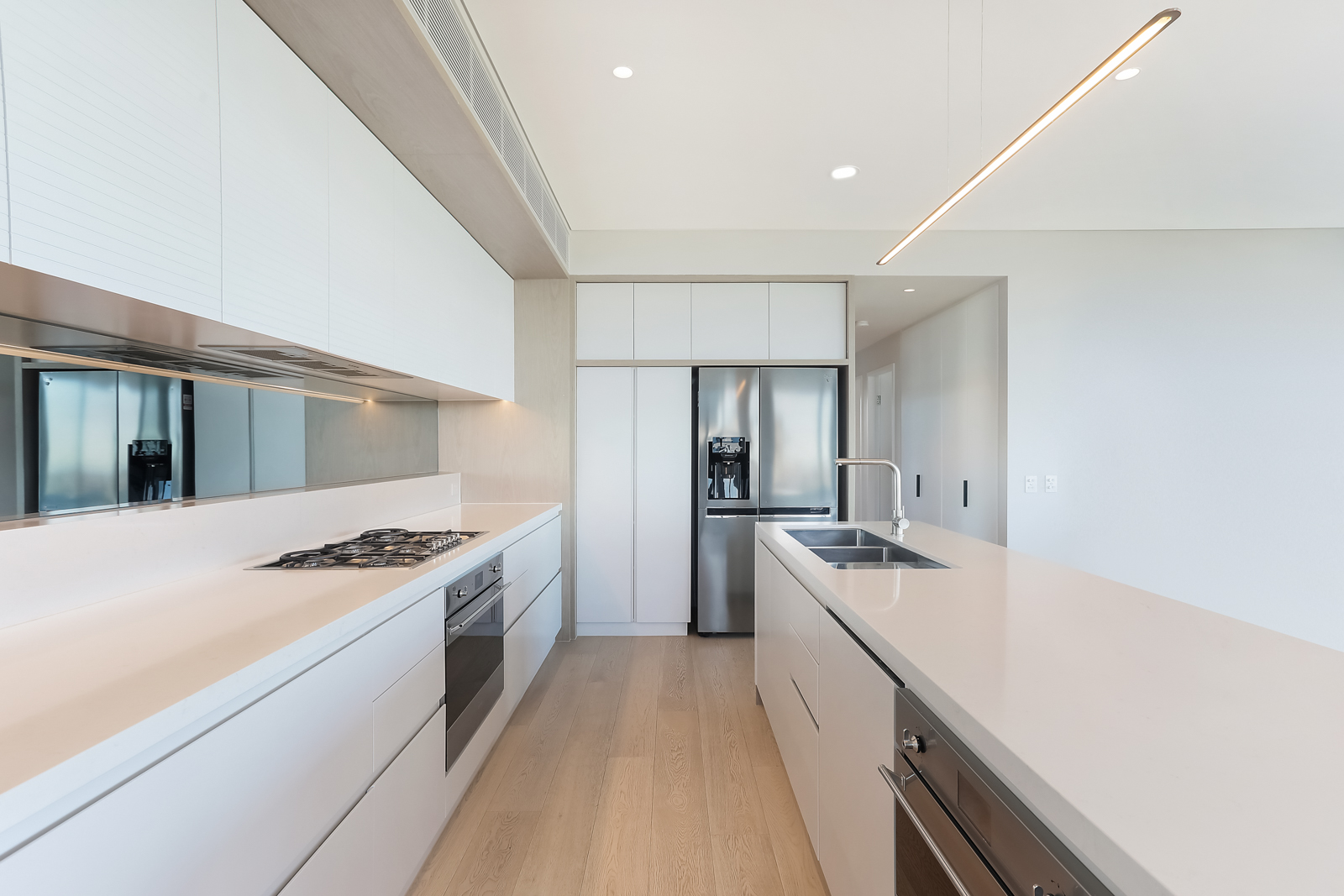 E609/166 Barker Street, Randwick - Thumbnail 3