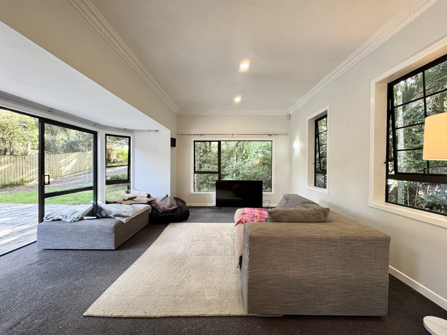 124 Woodlands Park Road Titirangi_1