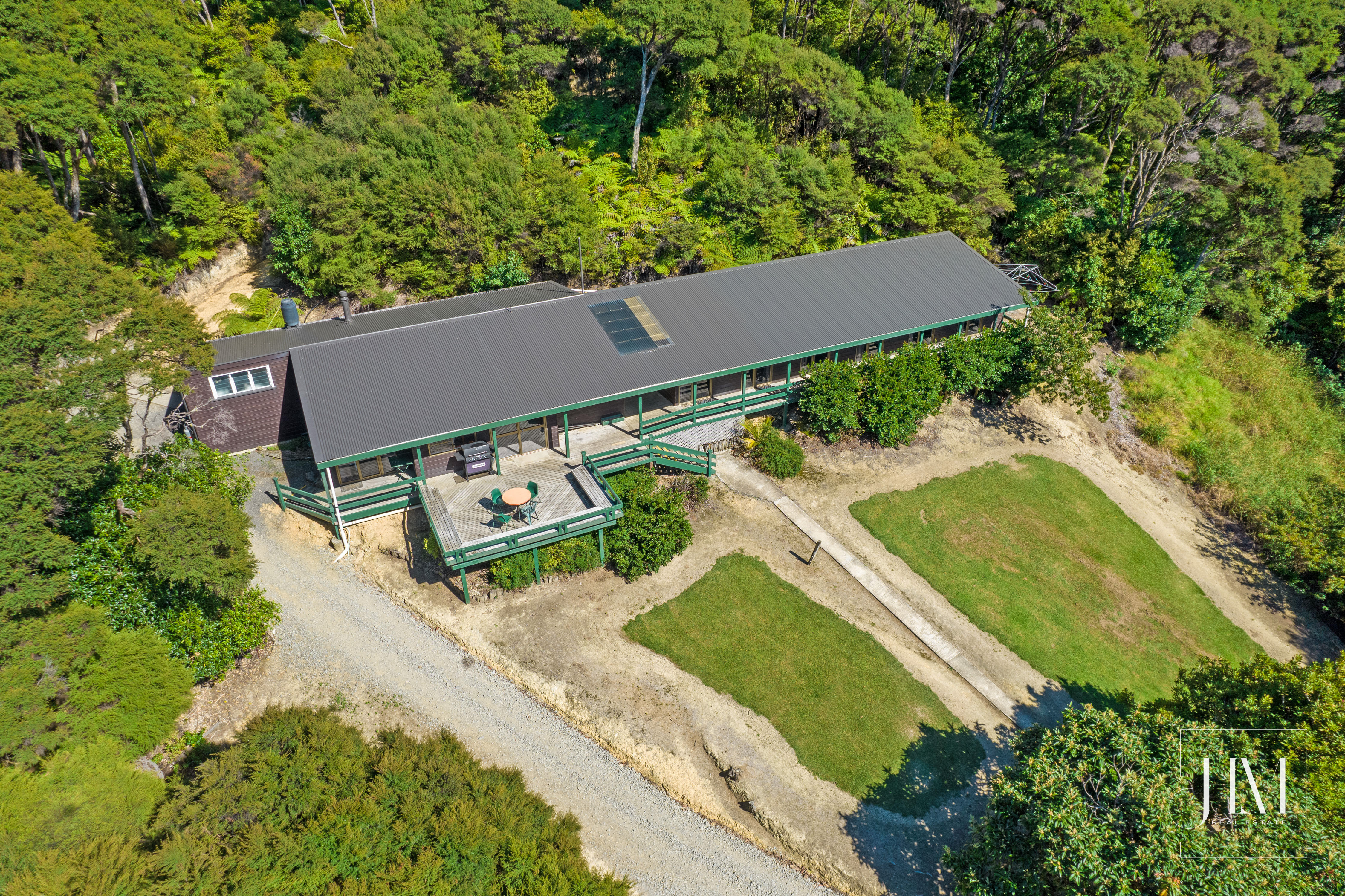64 Cape Barrier Road_0