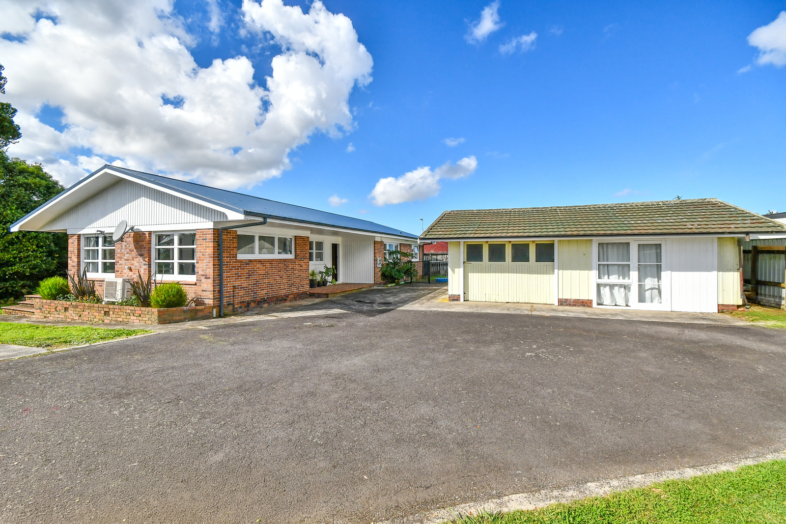 Pukekohe 3ห้องนอน More Than Meets the Eye