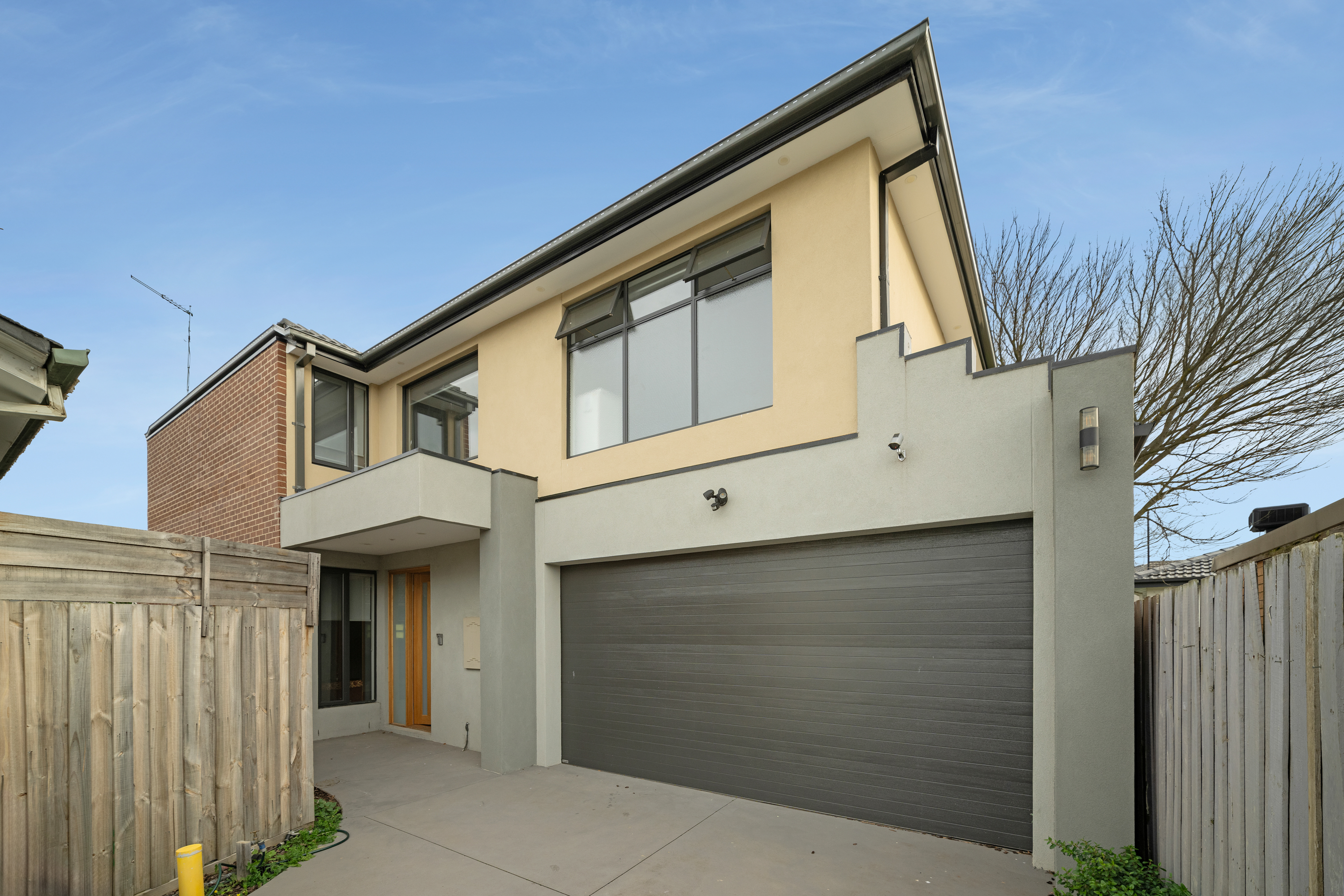 1B Liquidamber St, Doveton - Image 1