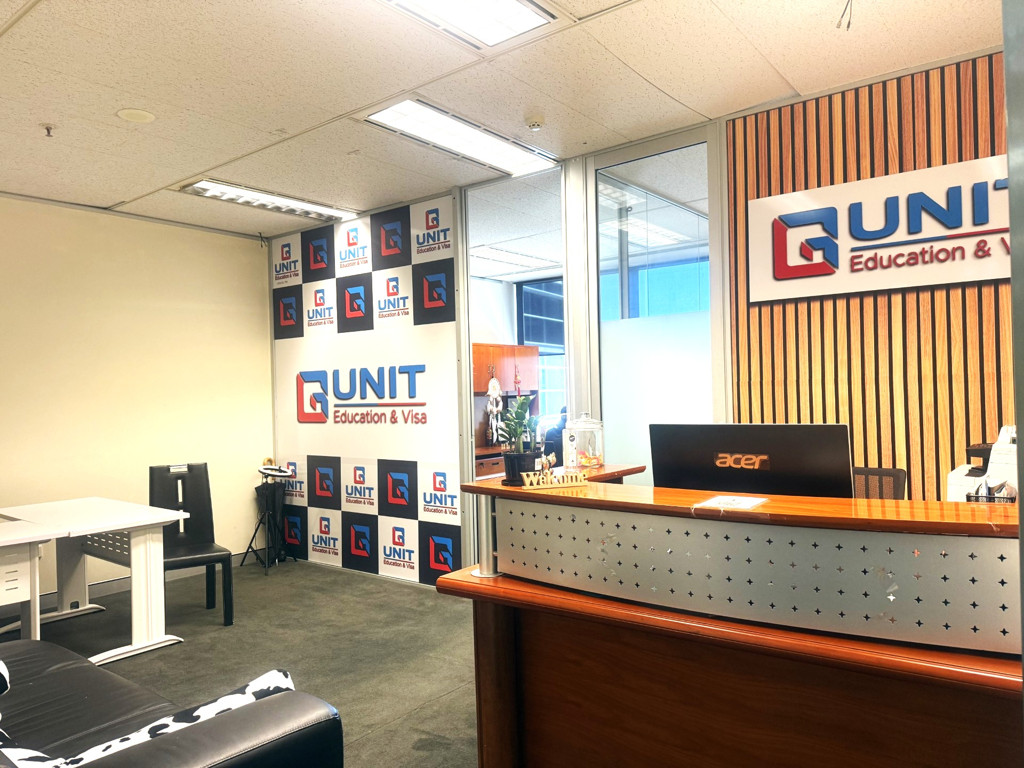 FITTED AND FURNISHED A GRADE OFFICES FOR LEASE