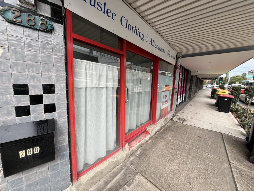 Versatile Shop for Lease on Busy Forest Road, Bexley
