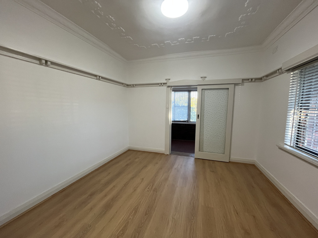 Spacious 4-Bedroom Family Home in a Convenient Hurstville Location