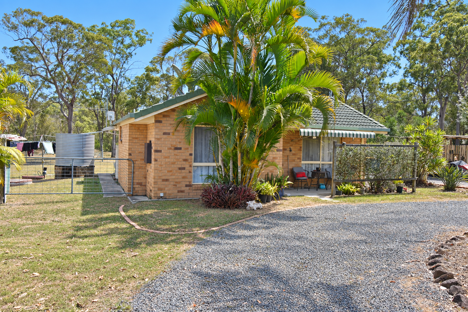 1 Blue Gum Drive, Redridge For Sale by Farmbuy.com - image 2
