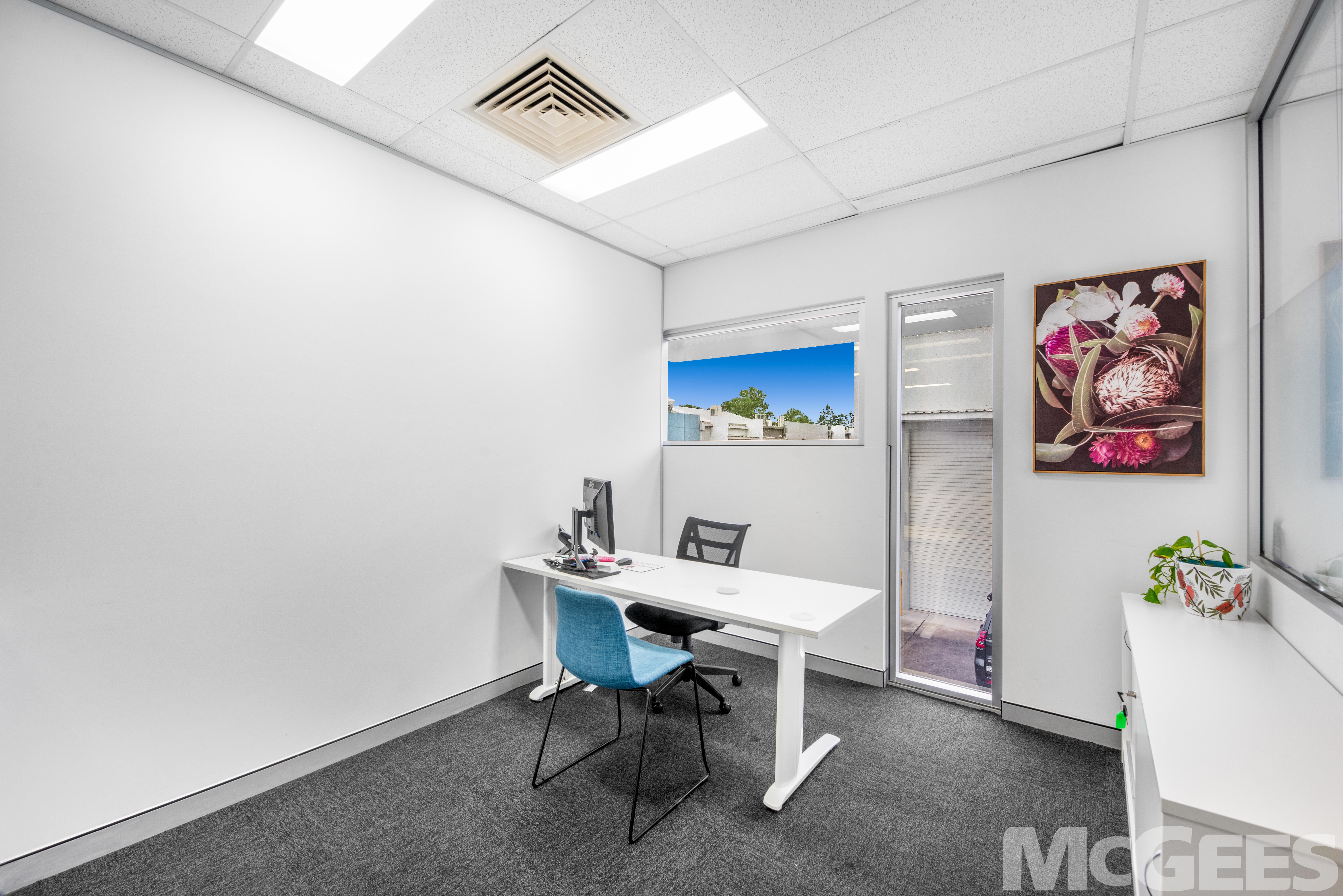 2/160 Lytton Road, Morningside — image 6