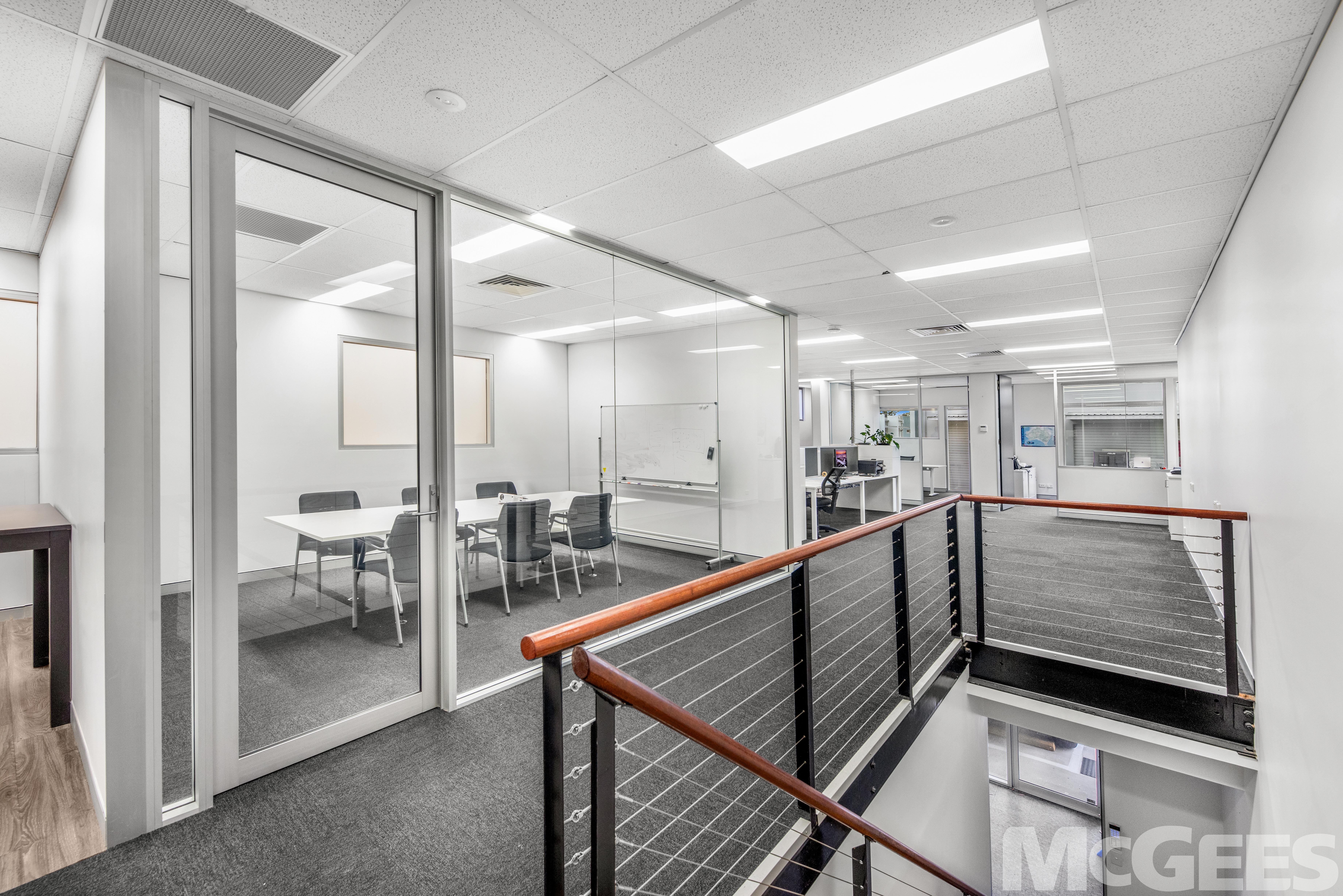 2/160 Lytton Road, Morningside — image 9